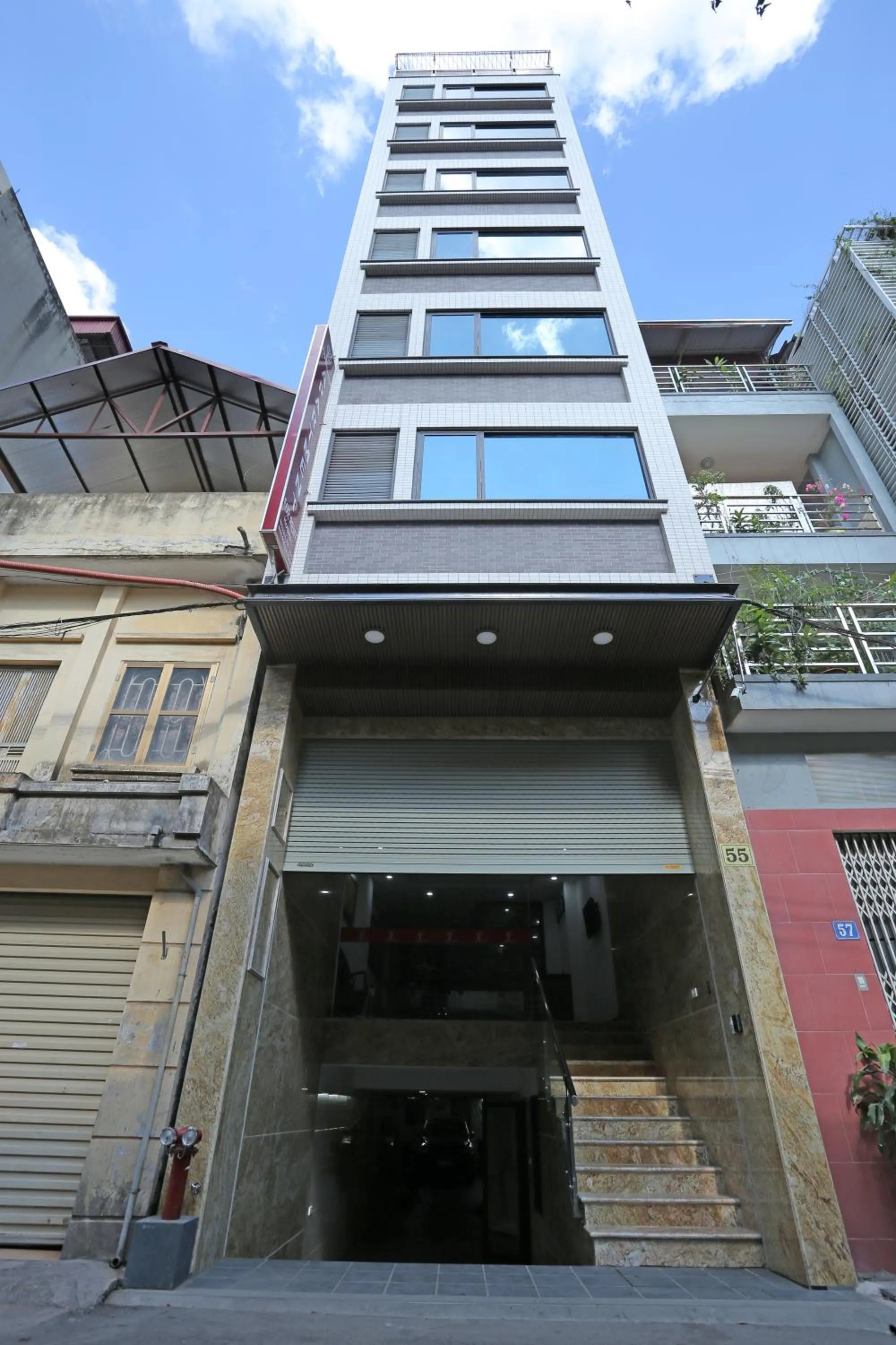 Facade/entrance in Cat Linh ARL55 Hotel