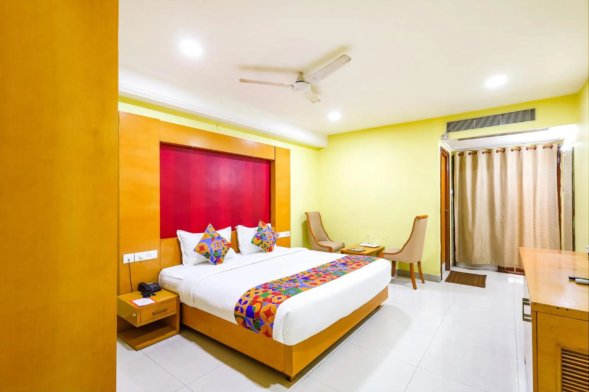 Bed in Fabhotel Prime Mahalaya Residency - Nr Pallavaram Railway Station