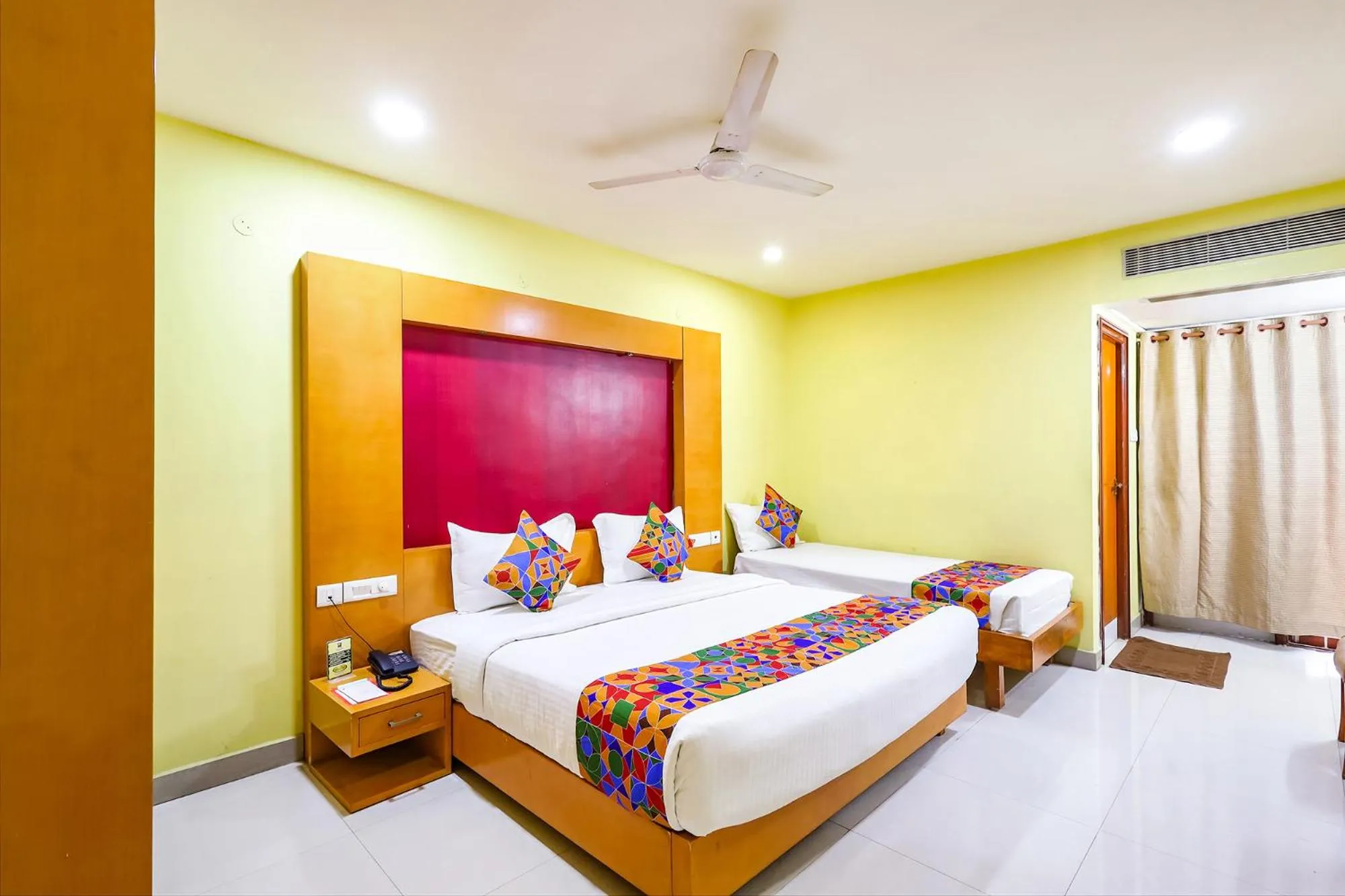 Bed in Fabhotel Prime Mahalaya Residency - Nr Pallavaram Railway Station