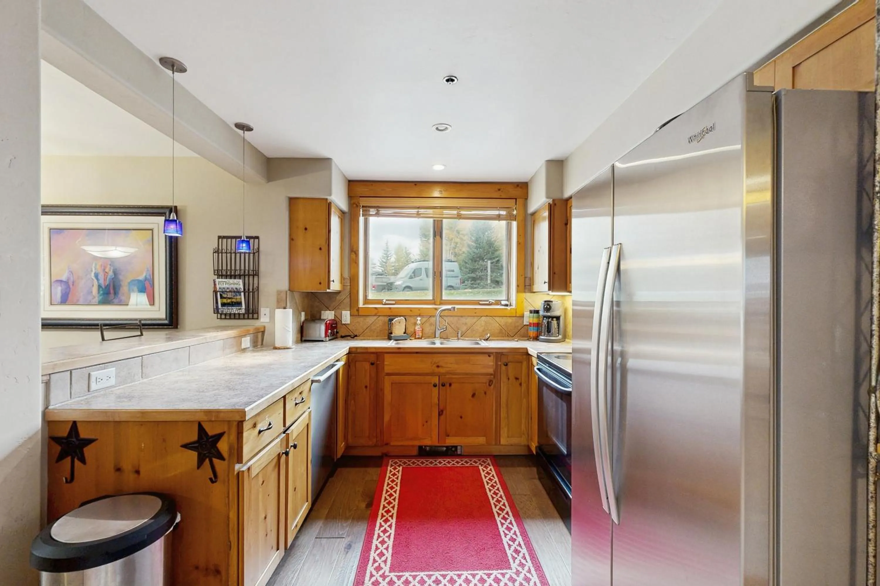 Pines at Orehouse 101 PH1