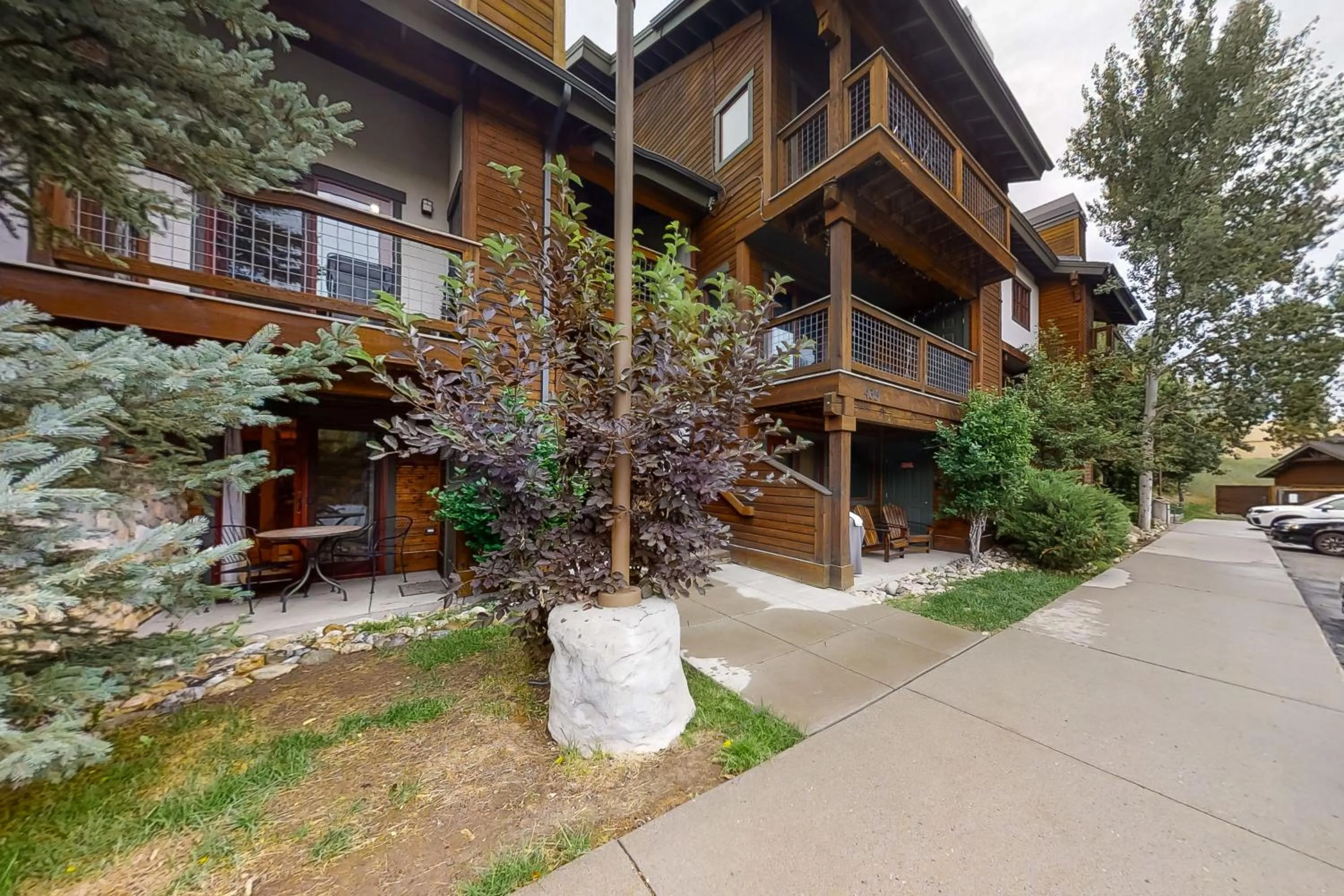 Pines at Orehouse 101 PH1