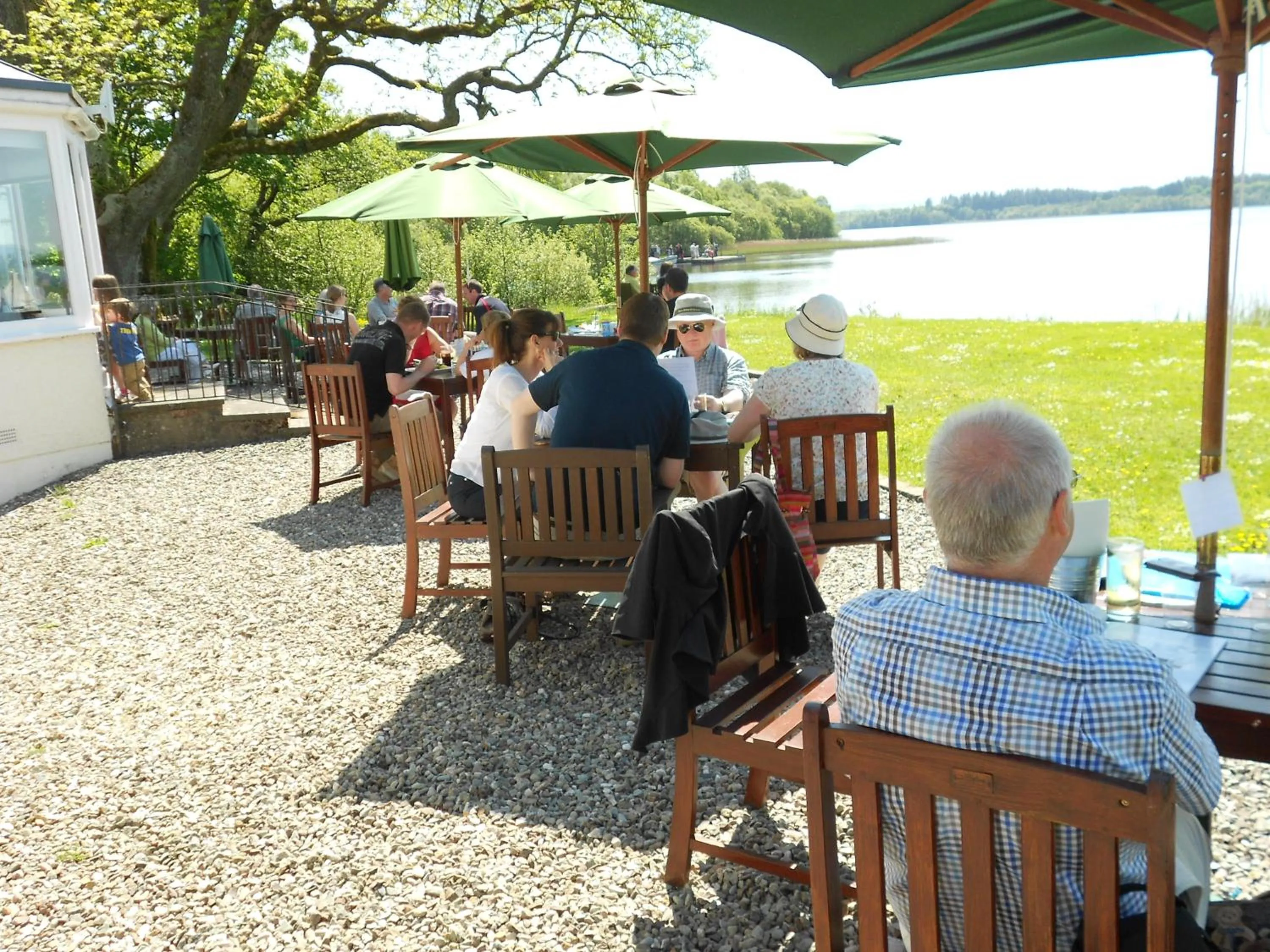 Patio in Karma Lake Of Menteith Hotel