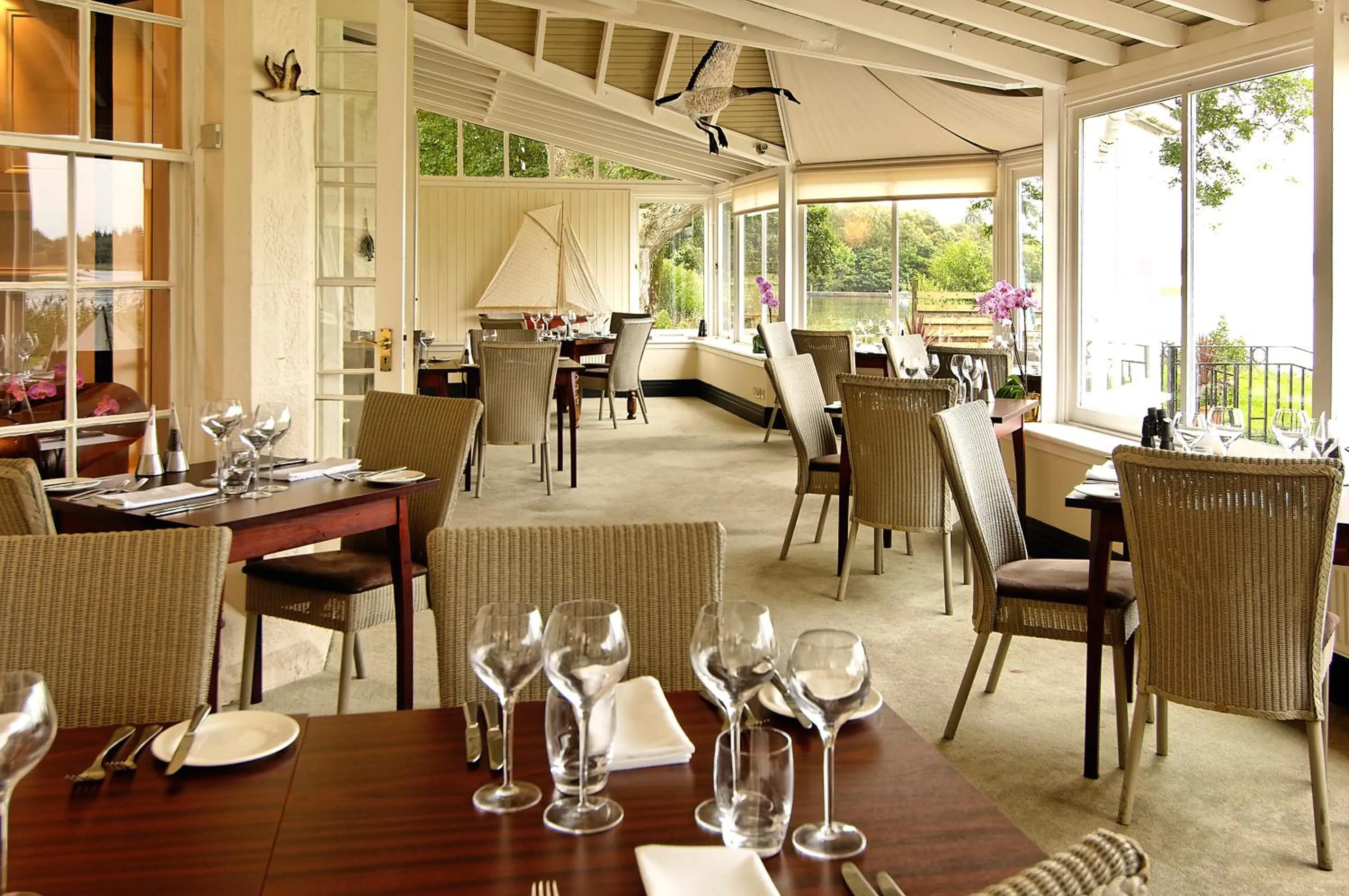 Restaurant/places to eat in Karma Lake Of Menteith Hotel