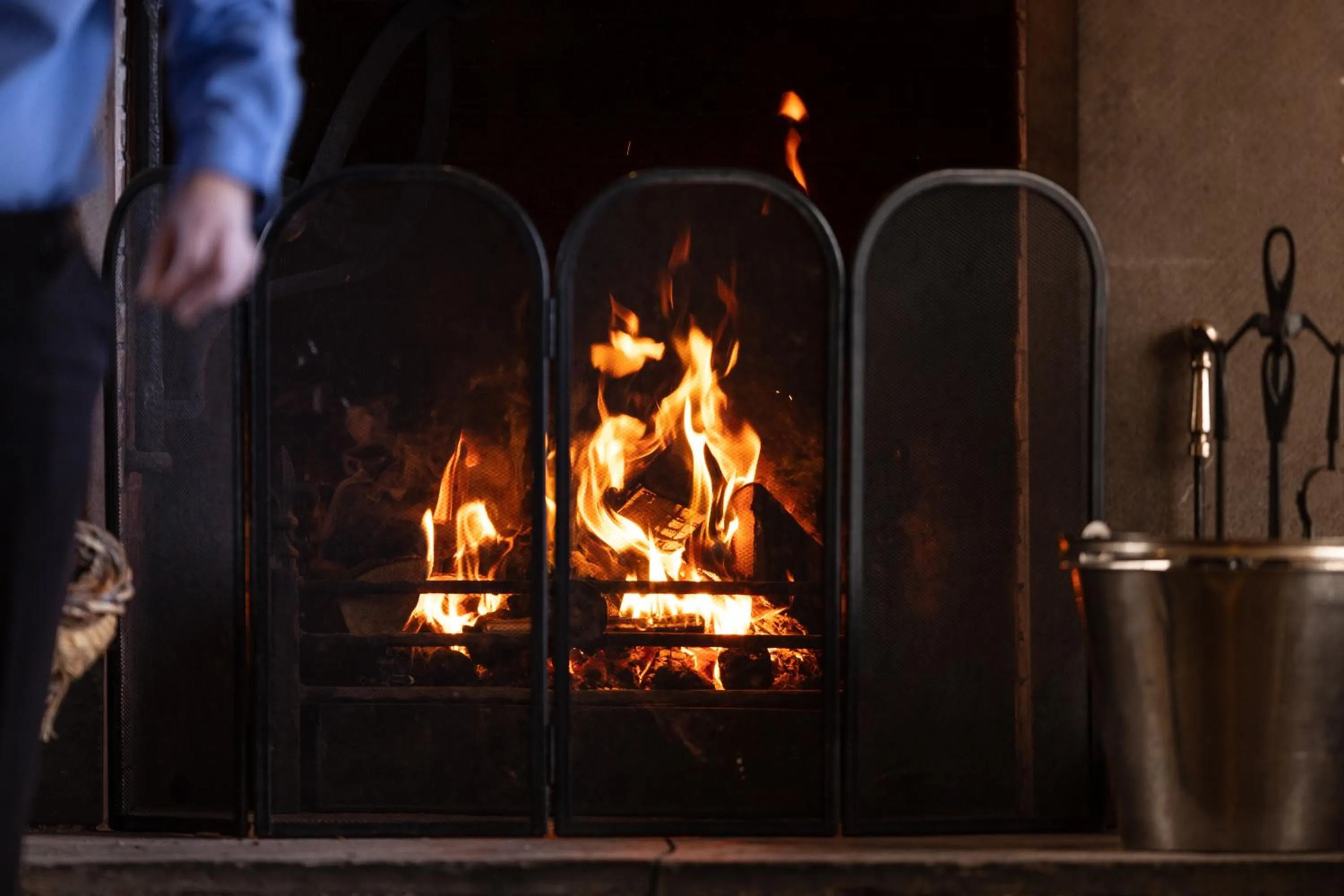 flat iron in Karma Lake Of Menteith Hotel