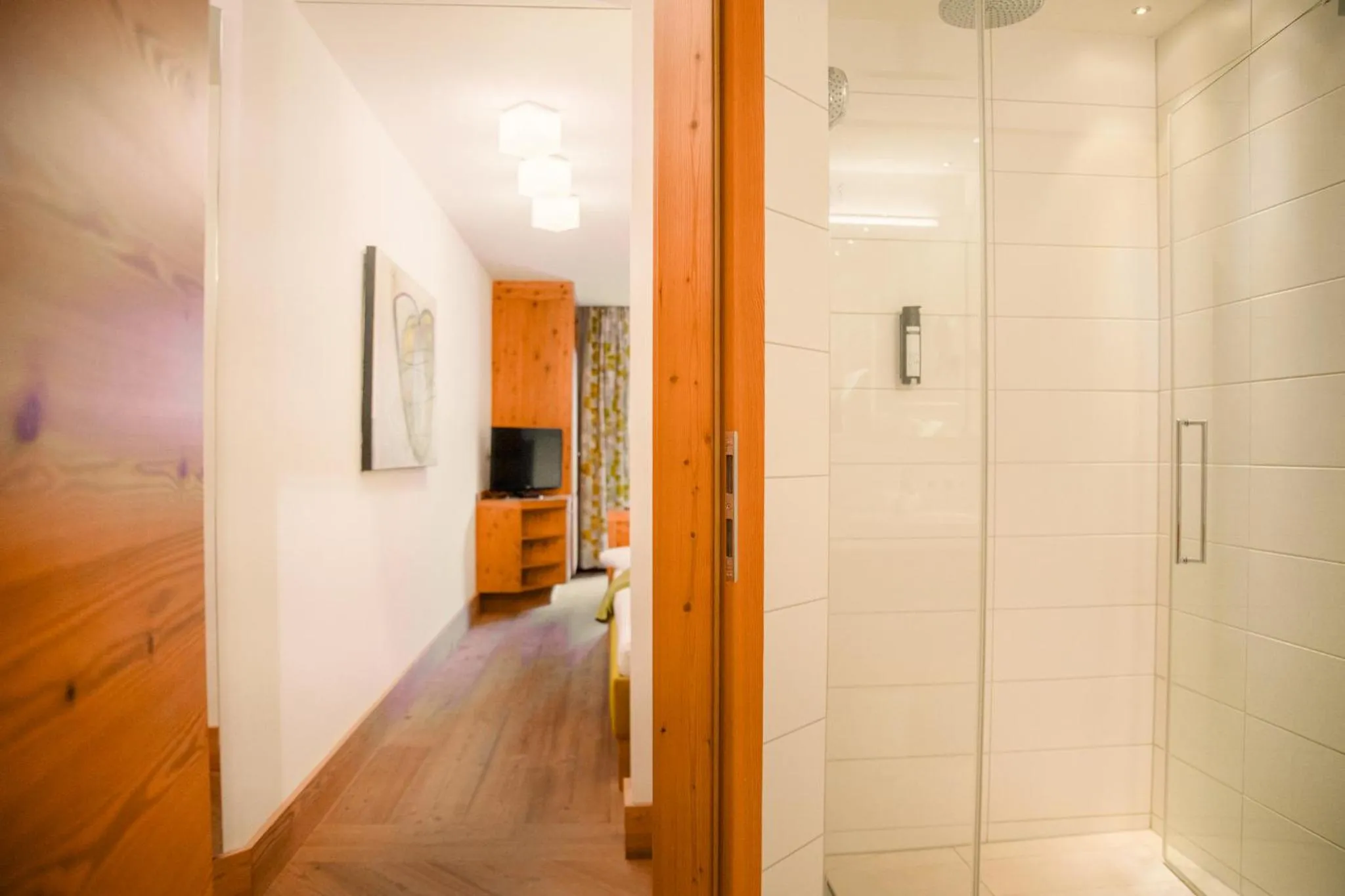 Shower in Hotel Glemmtalerhof