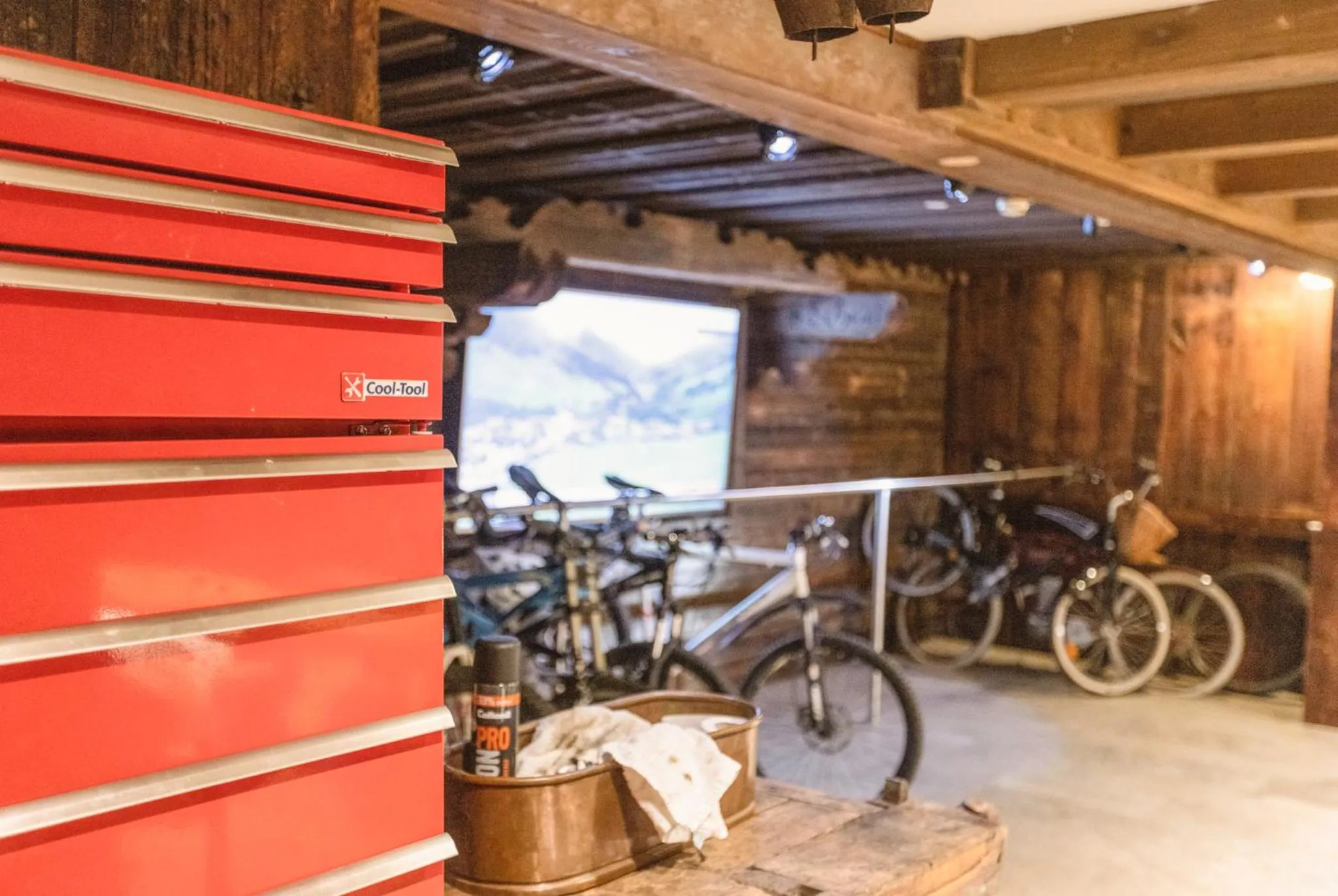 Decorative detail in Hotel Glemmtalerhof