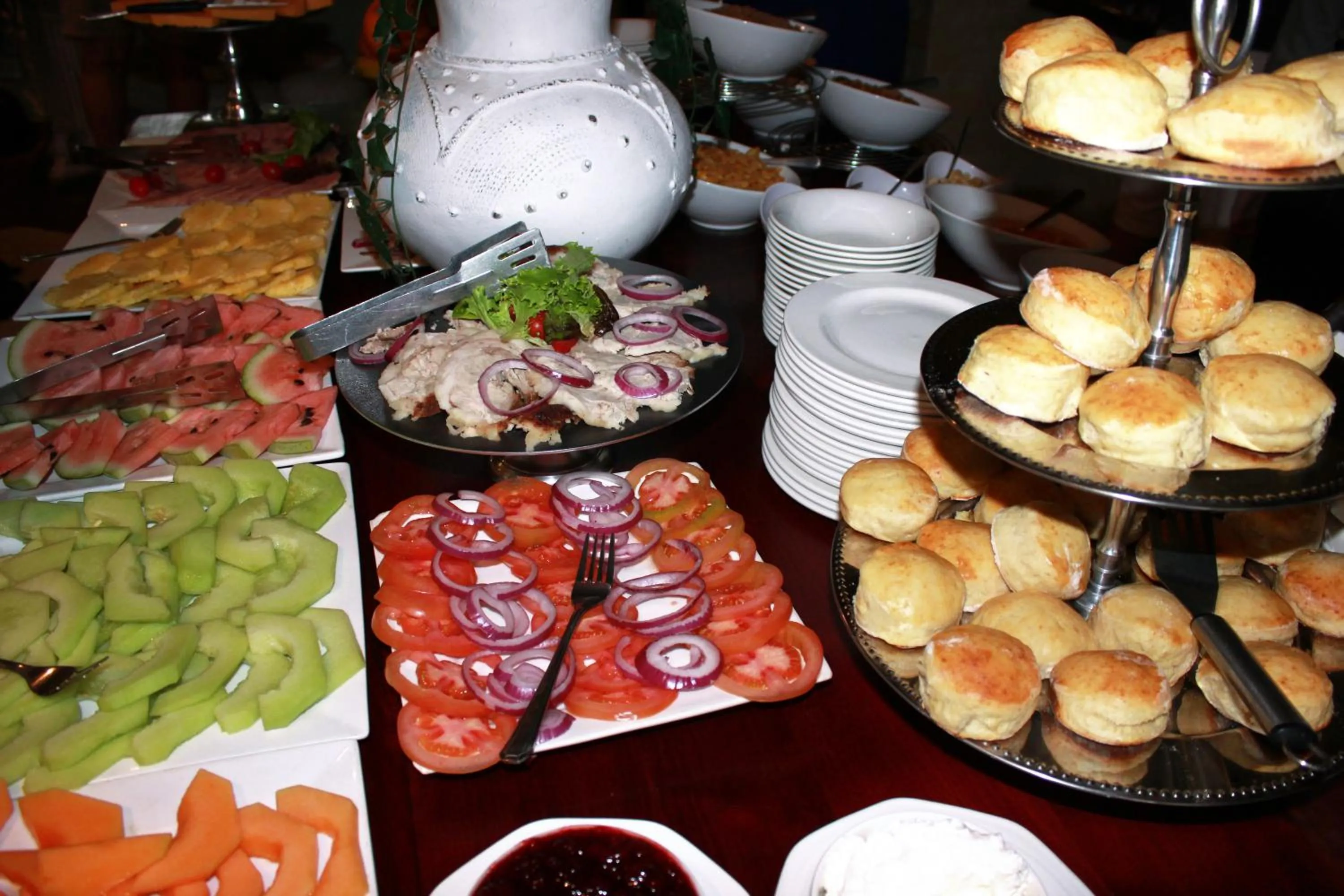 Food in Emdoneni Lodge with Zululand Cat Conservation Project