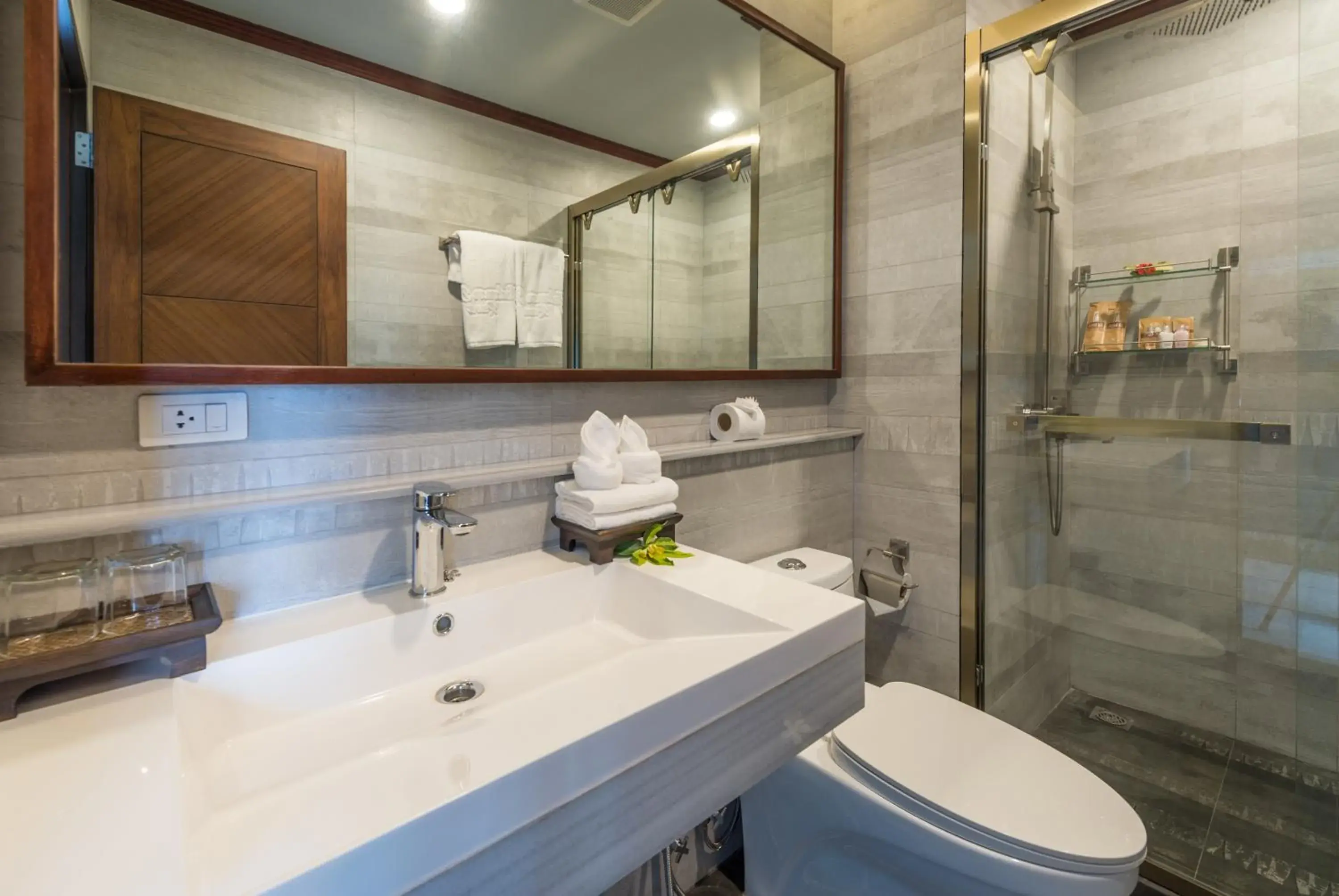 Deluxe Double or Twin Room in Andaman Breeze Resort Deluxe Double or Twin Room in Andaman Breeze Resort