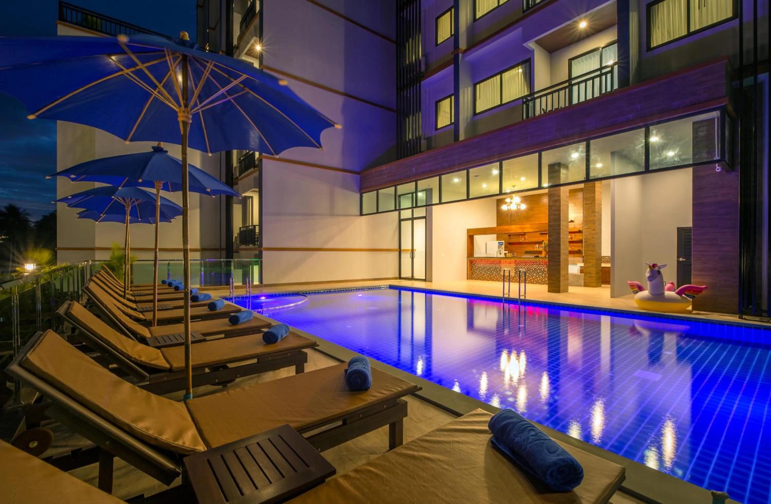 Swimming pool in Andaman Breeze Resort