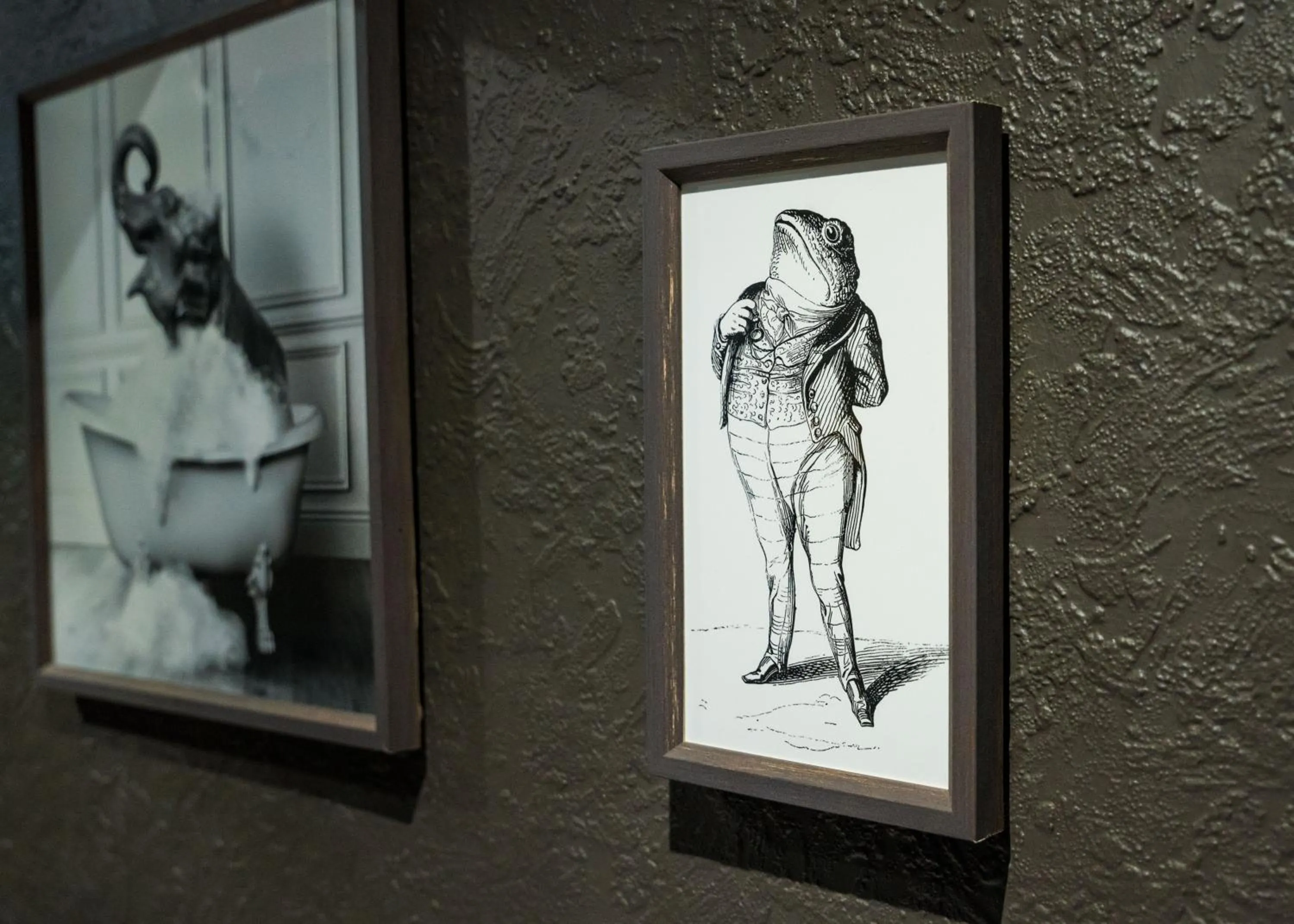 Decorative detail in Almondsbury Inn & Lounge