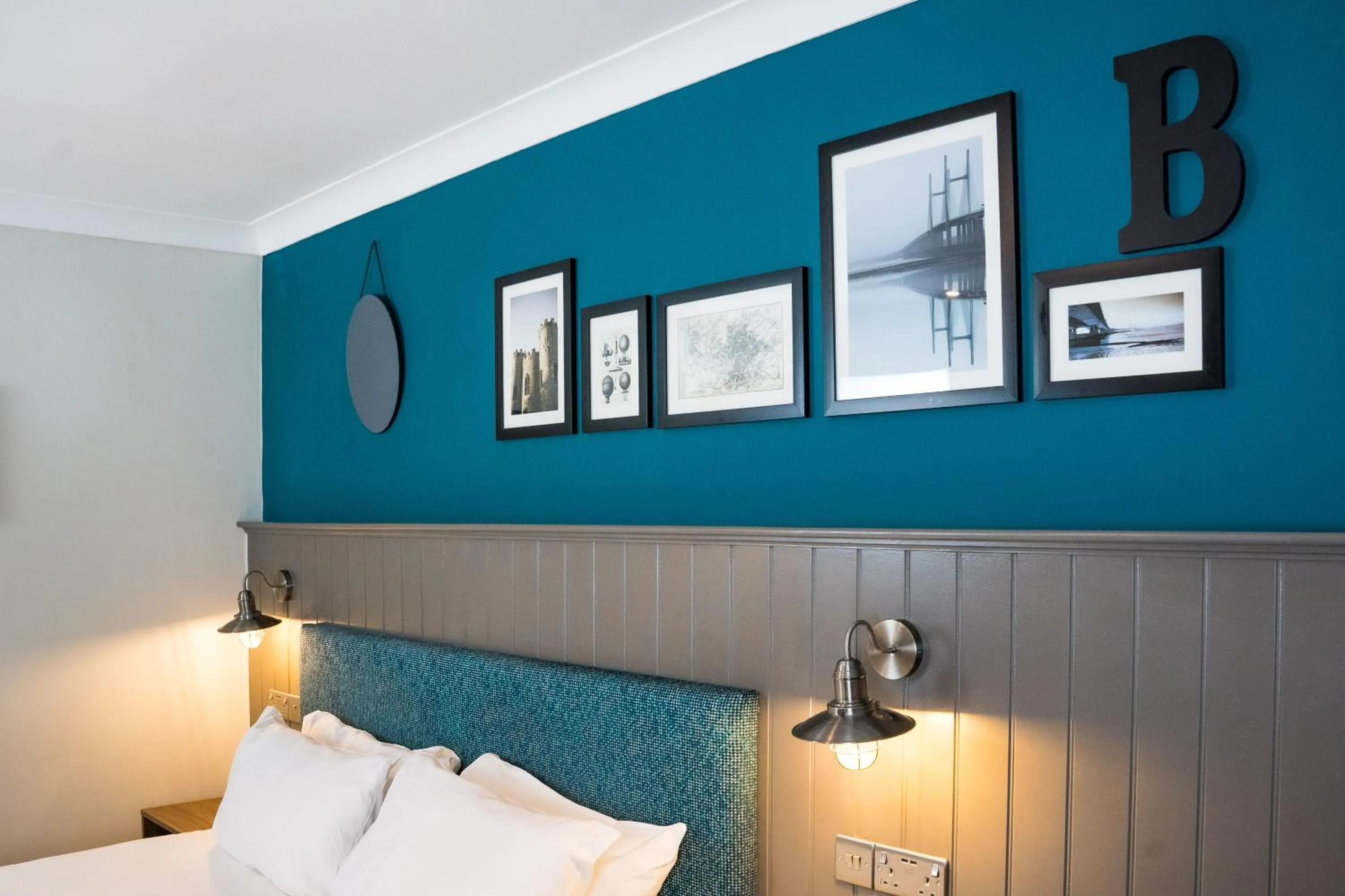 Decorative detail, Bed in Almondsbury Inn & Lounge