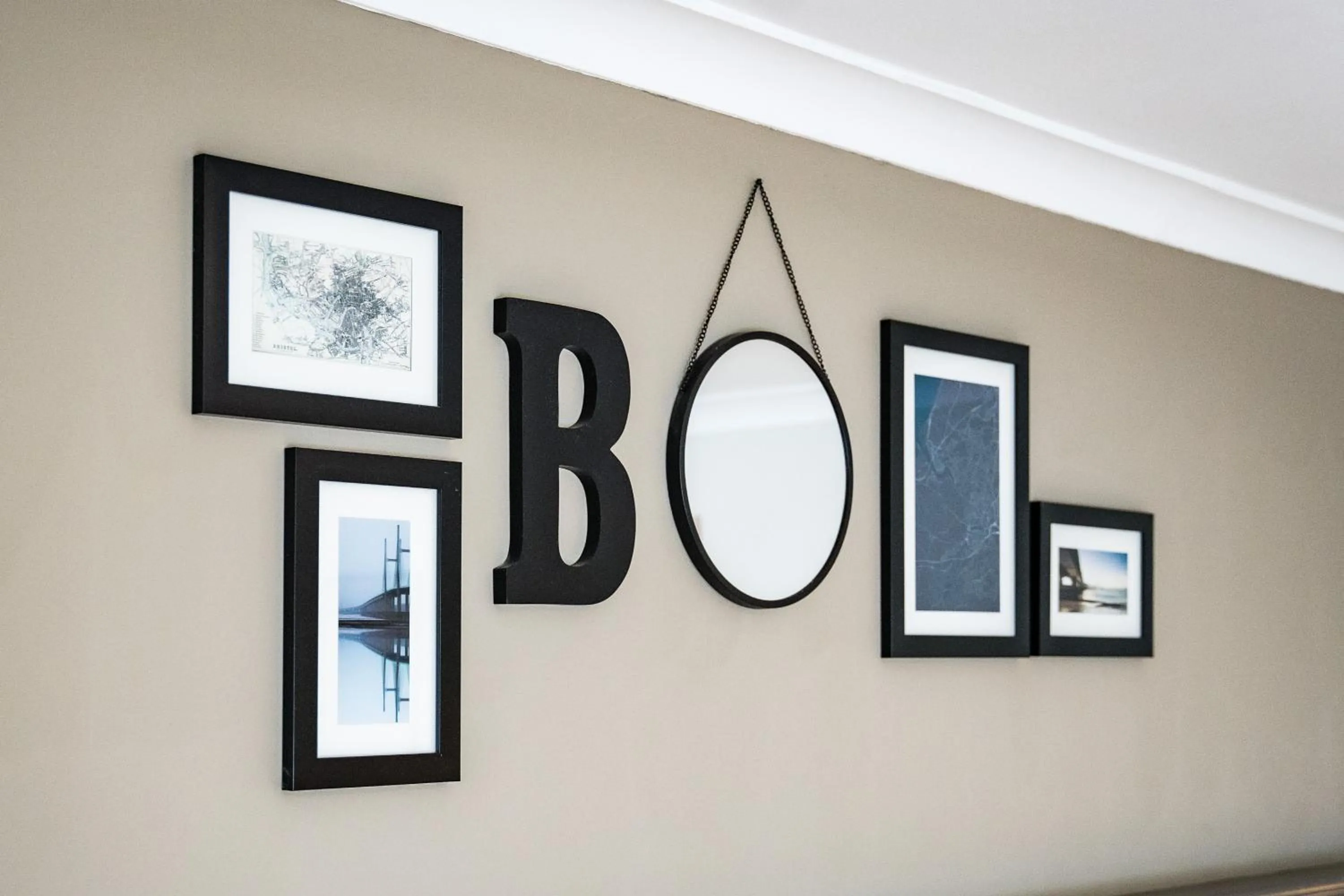 Decorative detail in Almondsbury Inn & Lounge