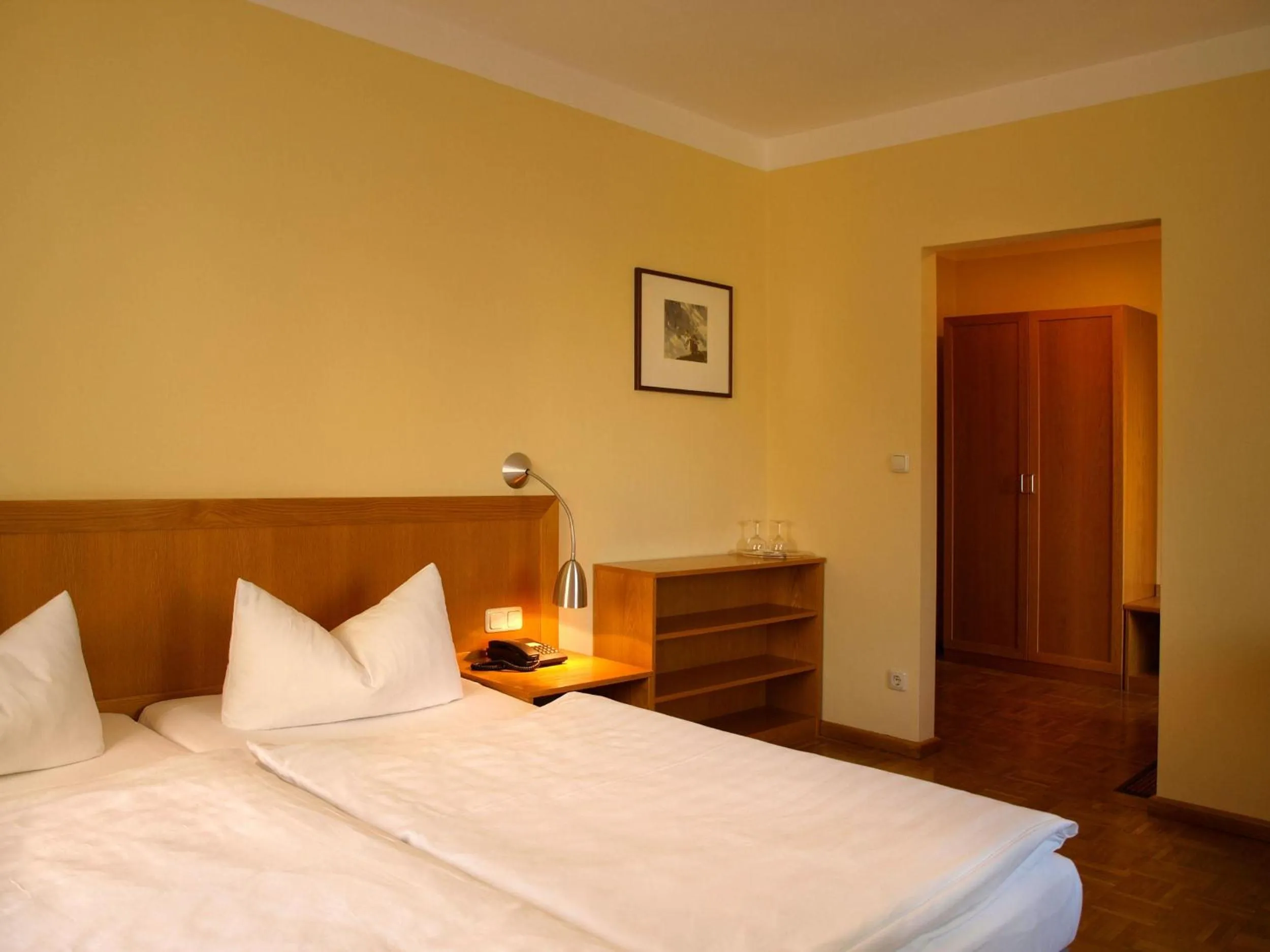 Bed in Hotel Dom-Eck