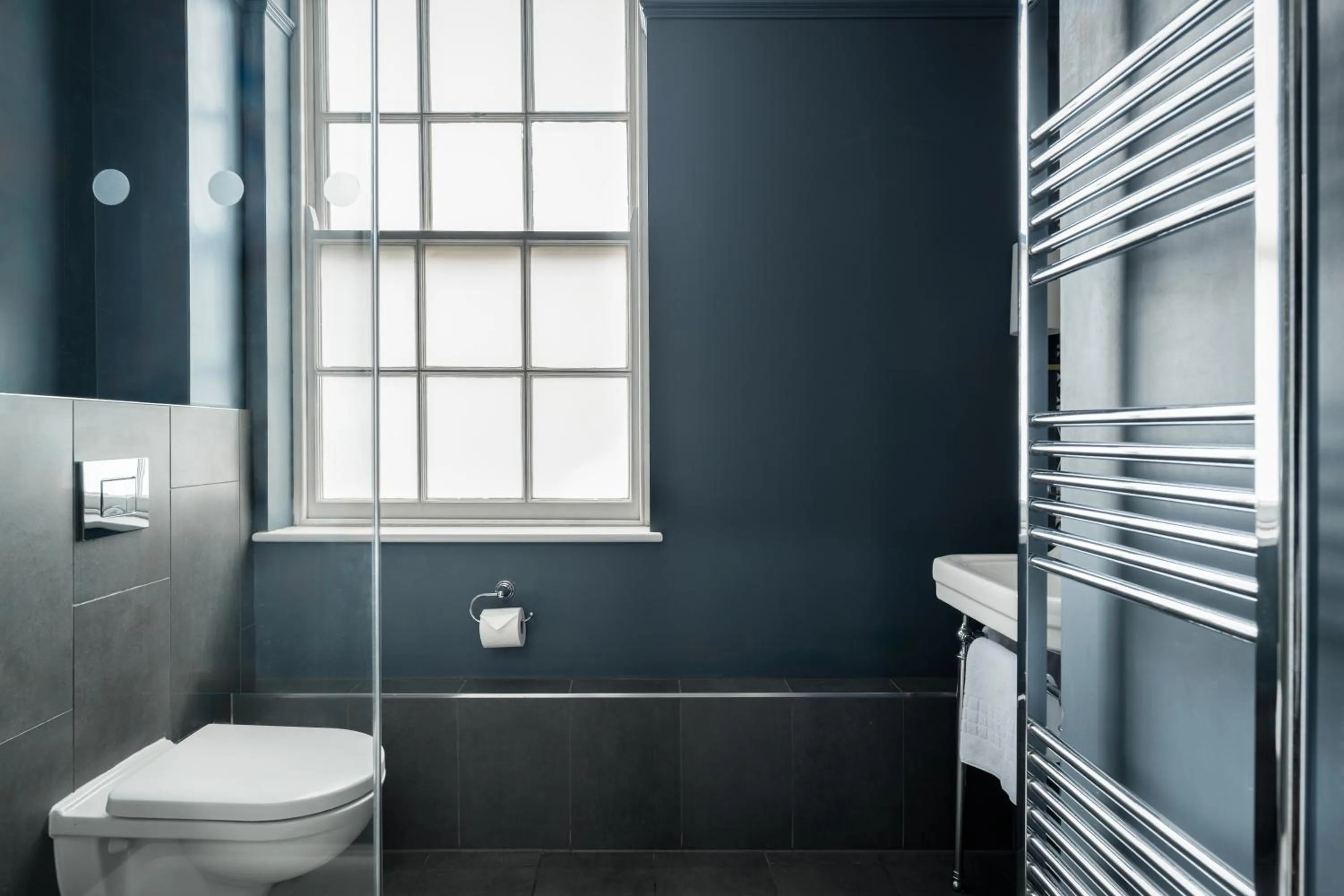 Bathroom in St Martins Lodge