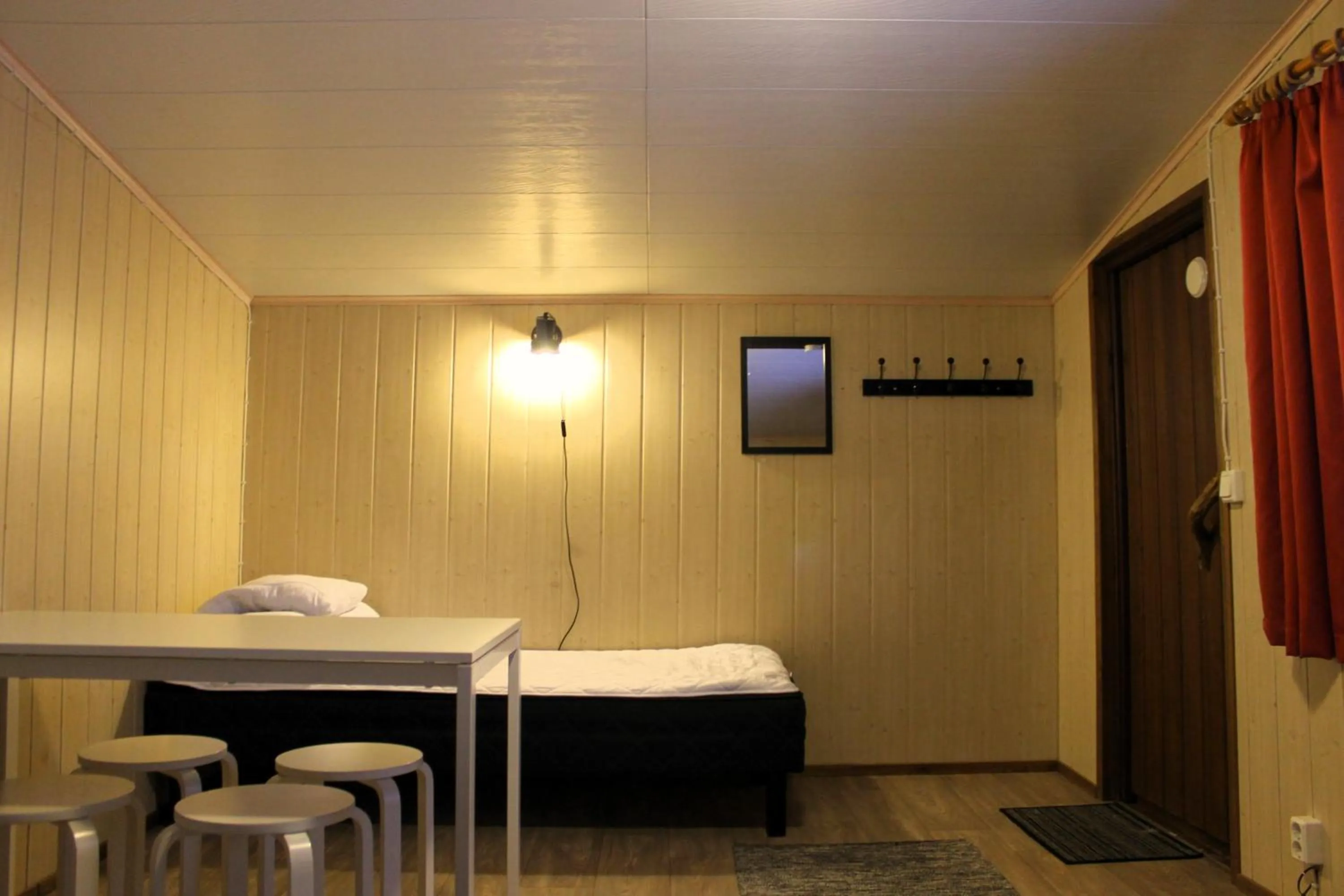 Photo of the whole room, Bed in Ivalo River Camping