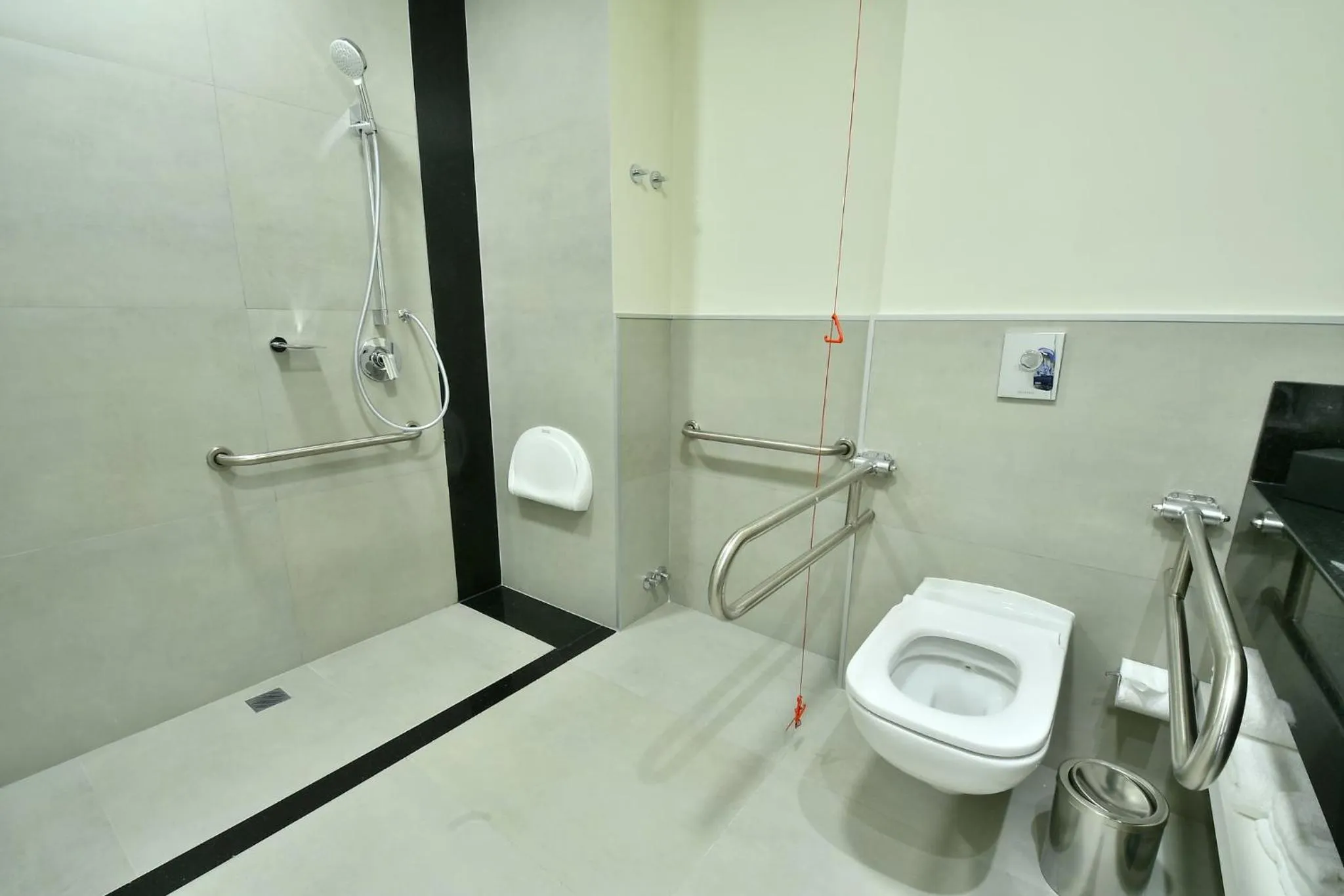 Photo of the whole room in Holiday Inn Express Asuncion Aviadores by IHG