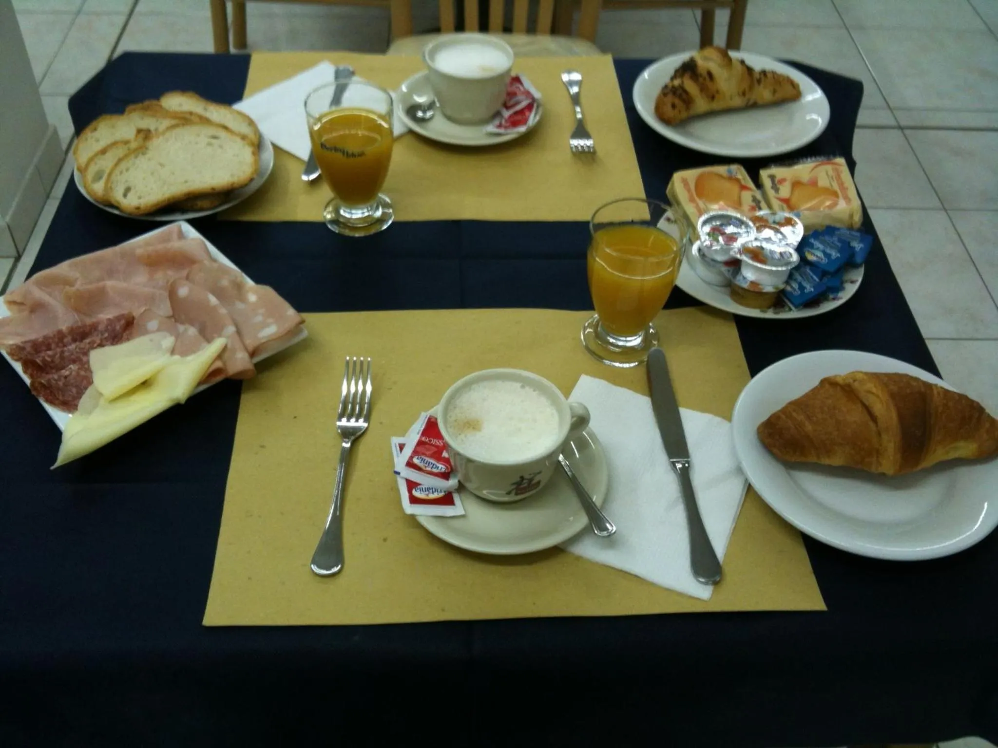 Breakfast in Motel Monterosa