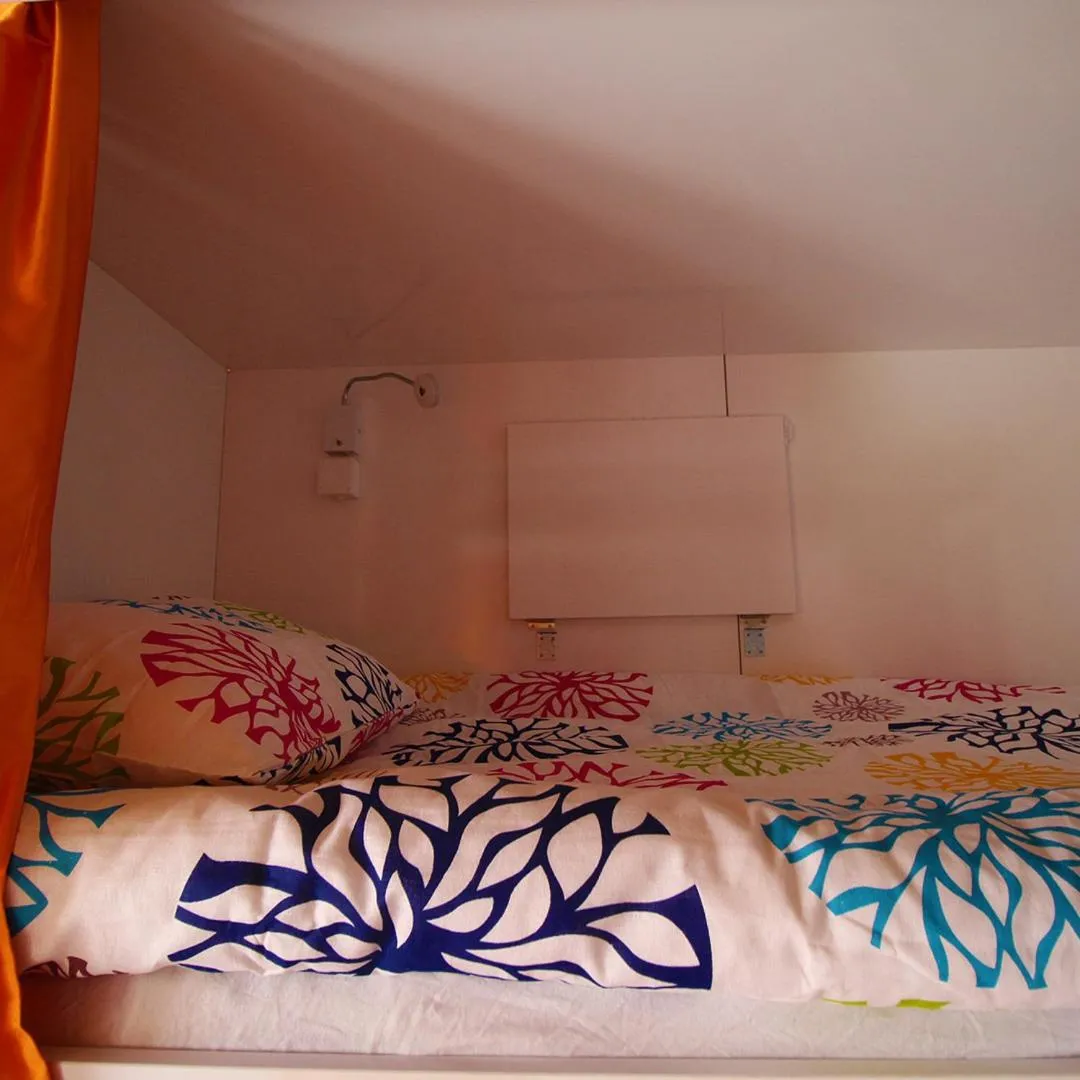 bunk bed, Bed in Deeps Hostel Eskişehir
