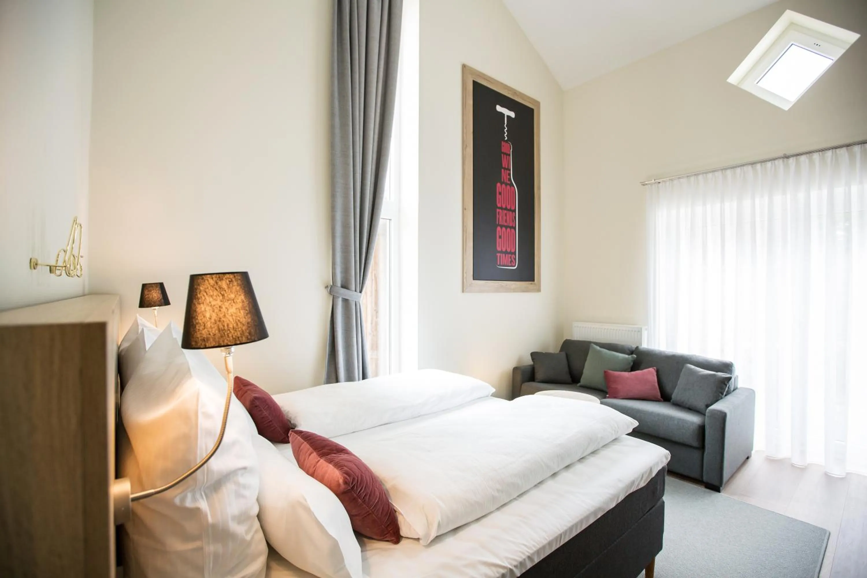 Photo of the whole room, Bed in Weinbek