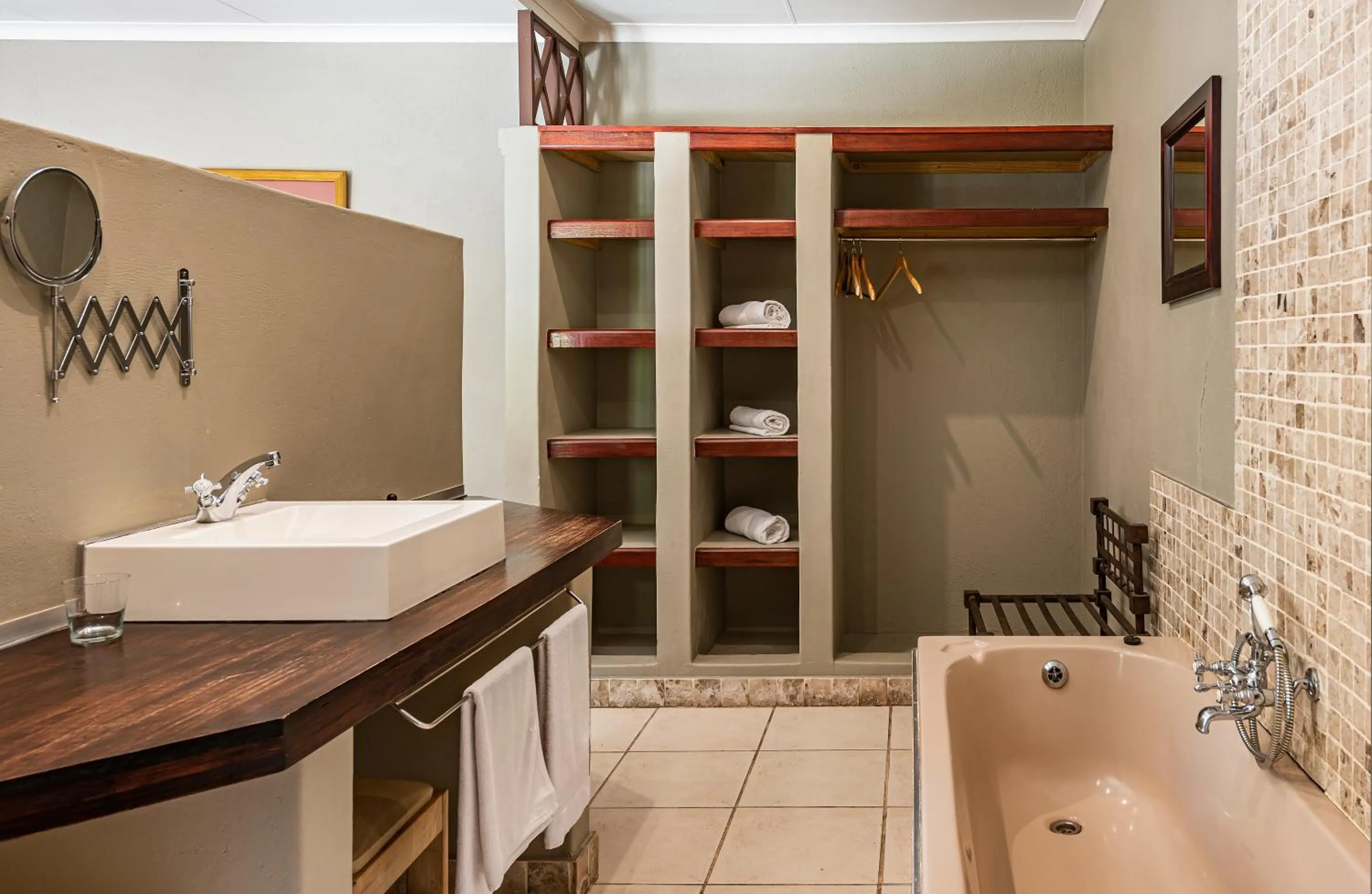 Bathroom in Kakamas Hotel