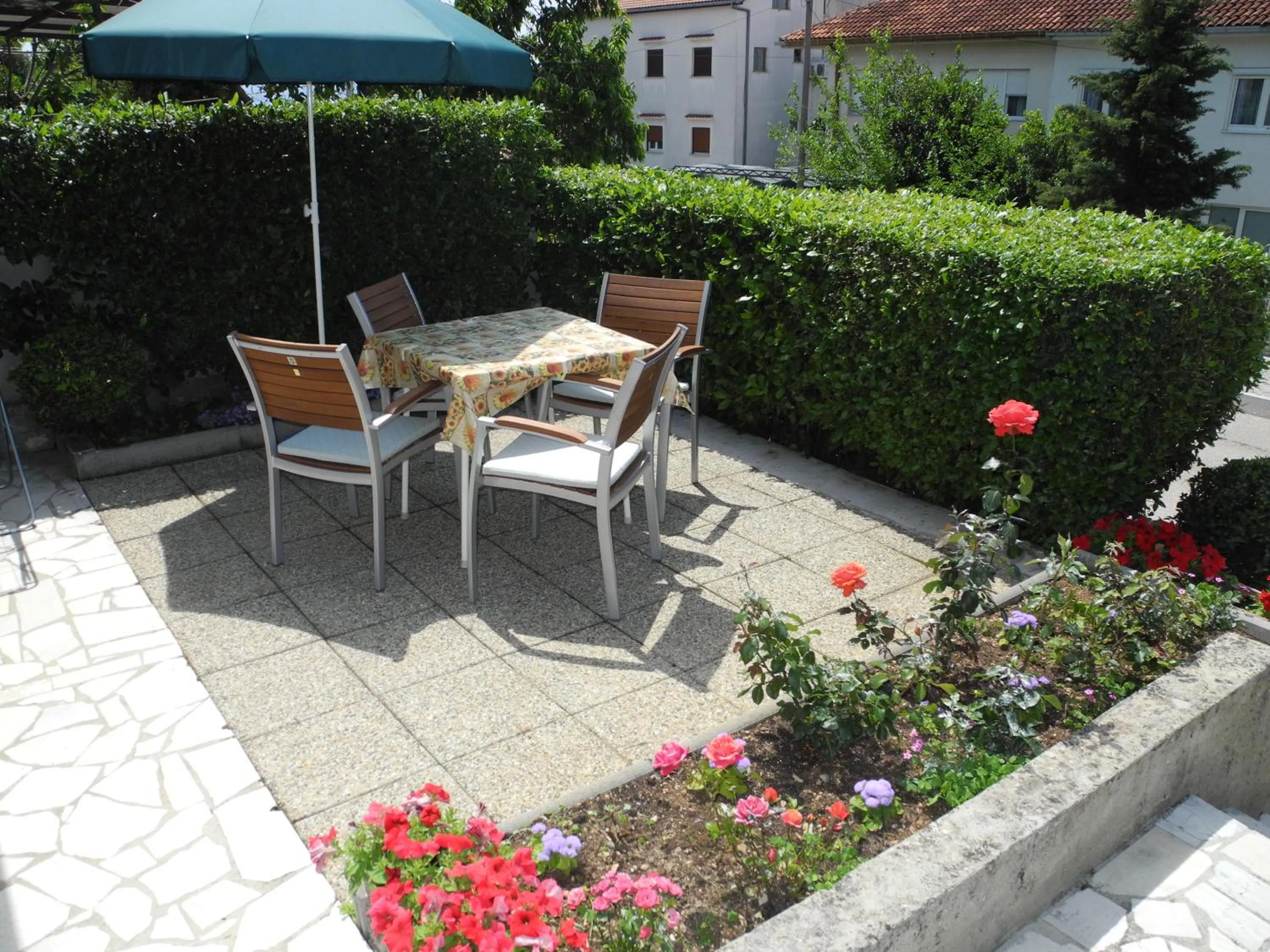 ZITA Studio Apartment with terrace