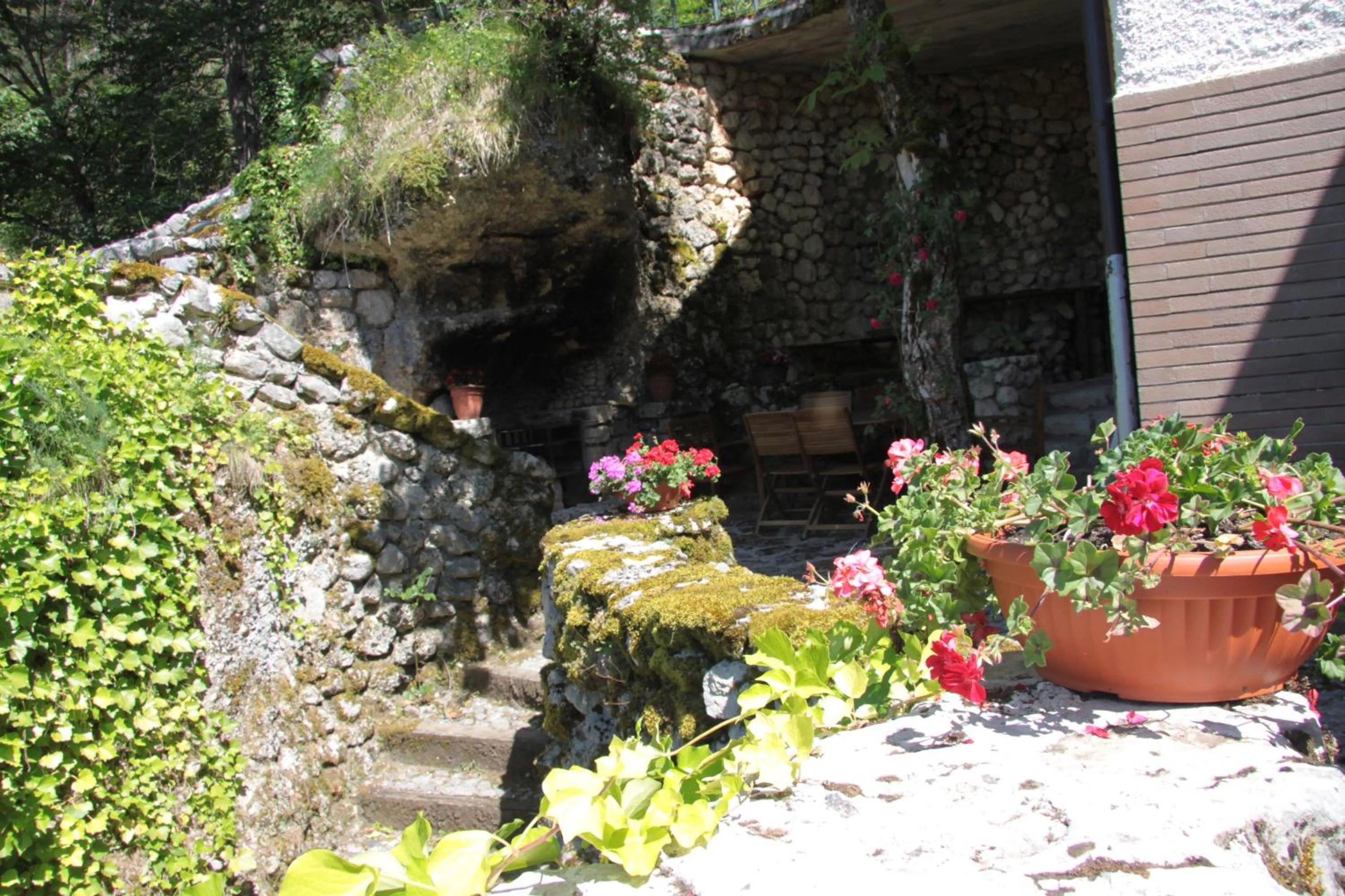 Garden in Le Rocce di Scanno B&B di Charme