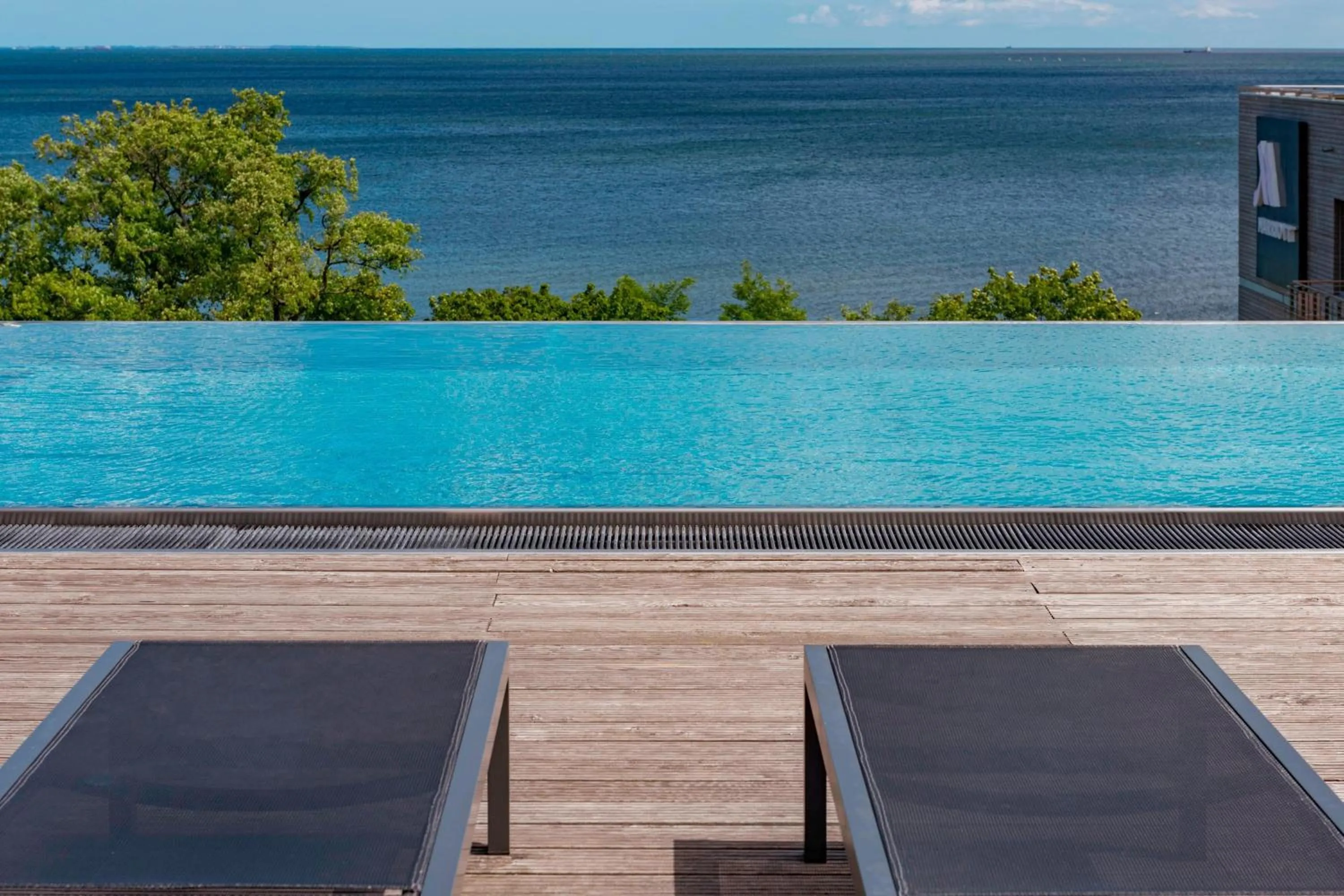 Swimming pool in Sopot Marriott Resort & Spa