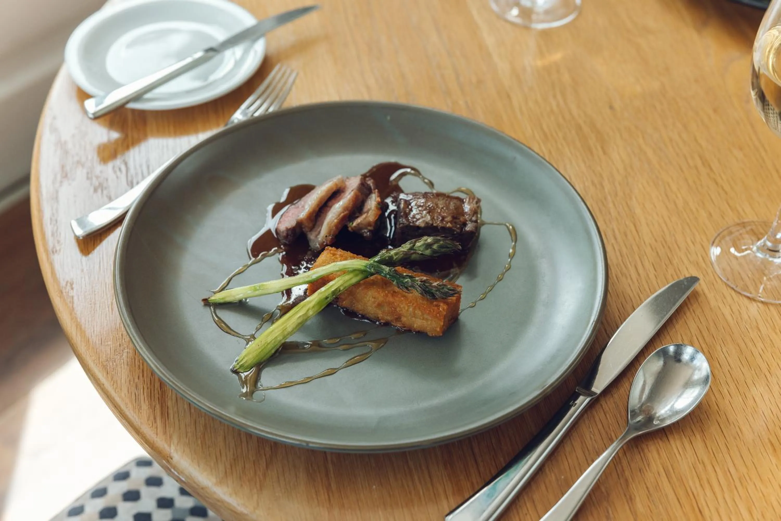 Restaurant/places to eat in The Fell Hotel