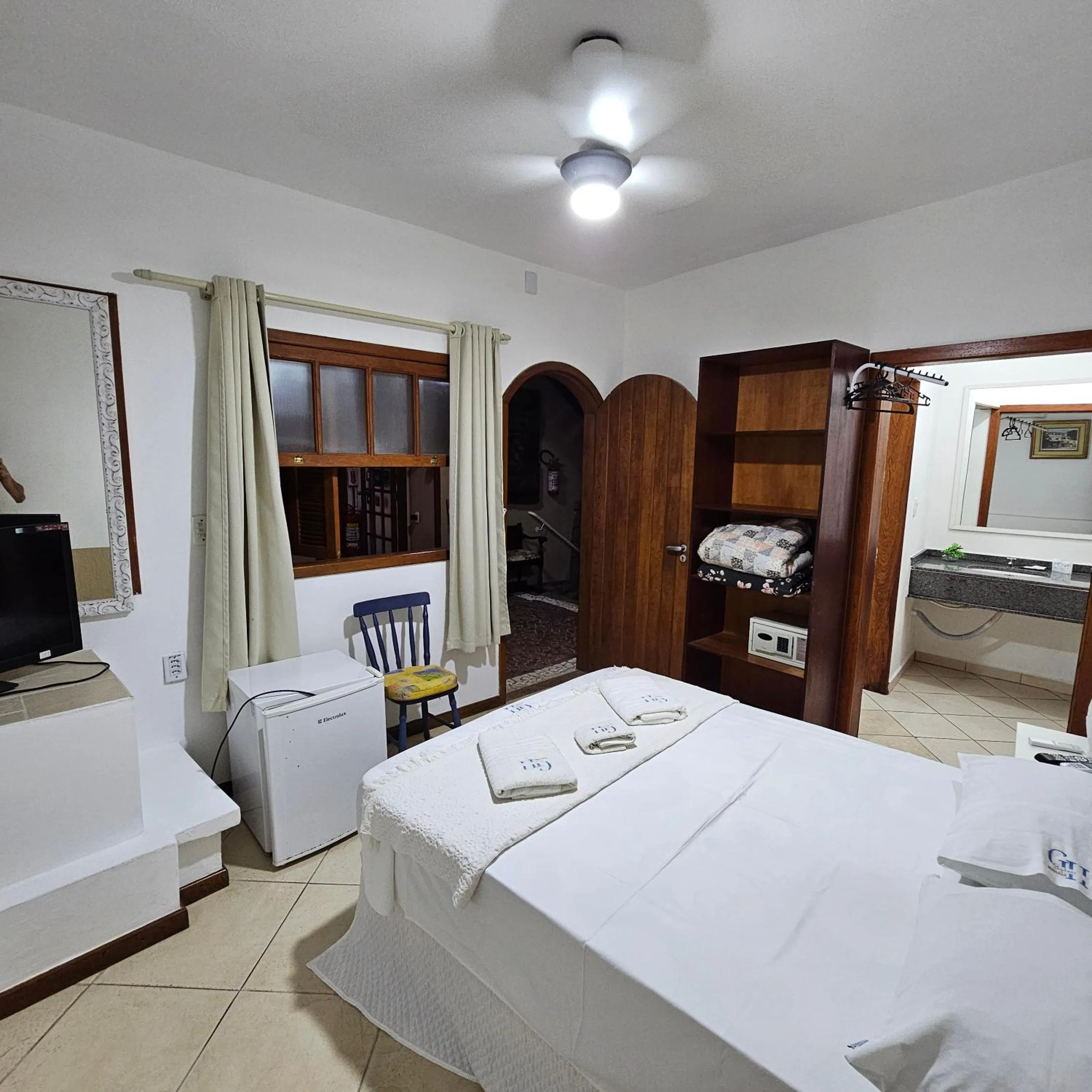 Bedroom, Bed in GH Bizkaia