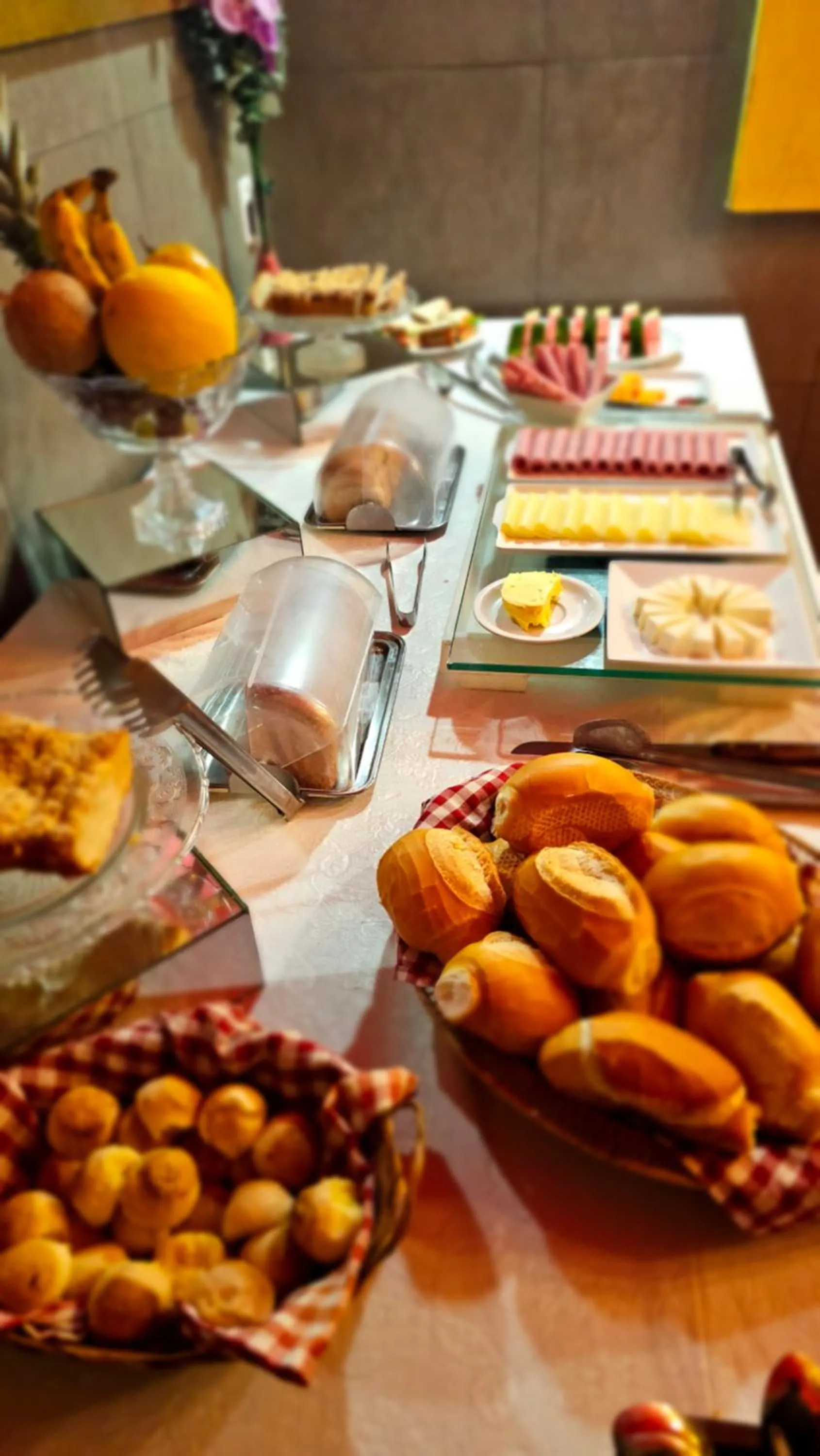 Buffet breakfast in GH Bizkaia