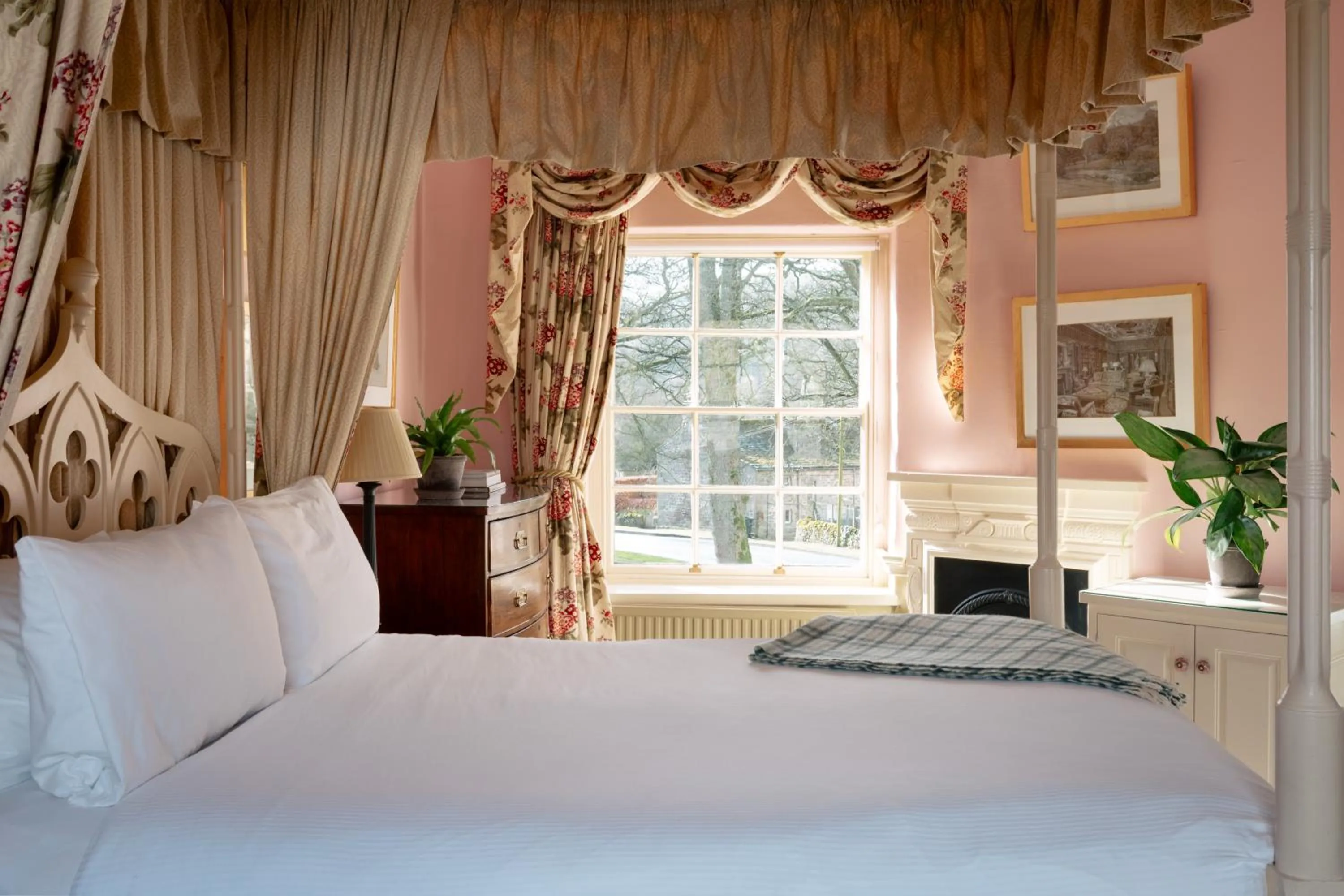 Bedroom, Bed in The Devonshire Arms Hotel at Bolton Abbey