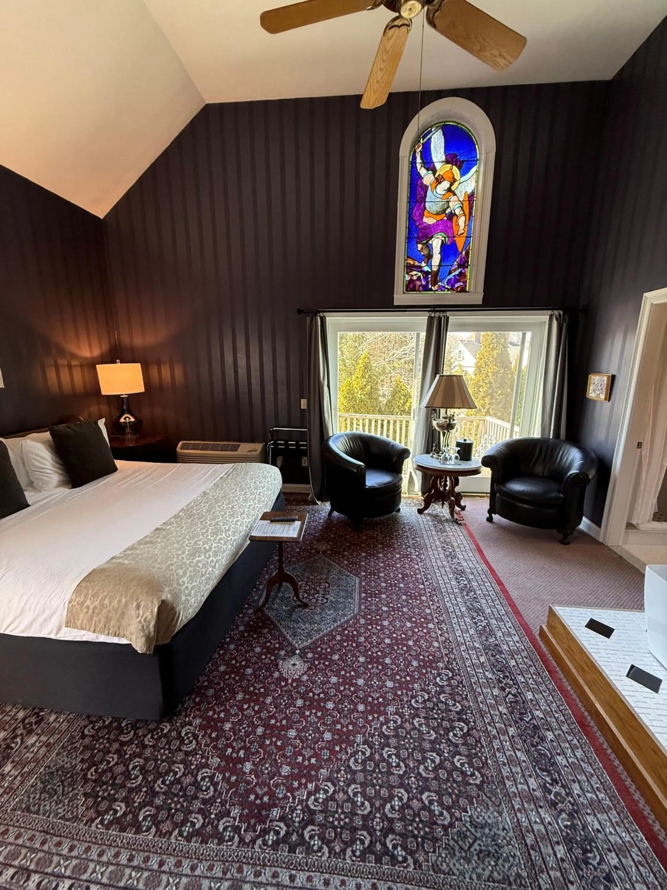 Bed in Belfry Inn and Bistro