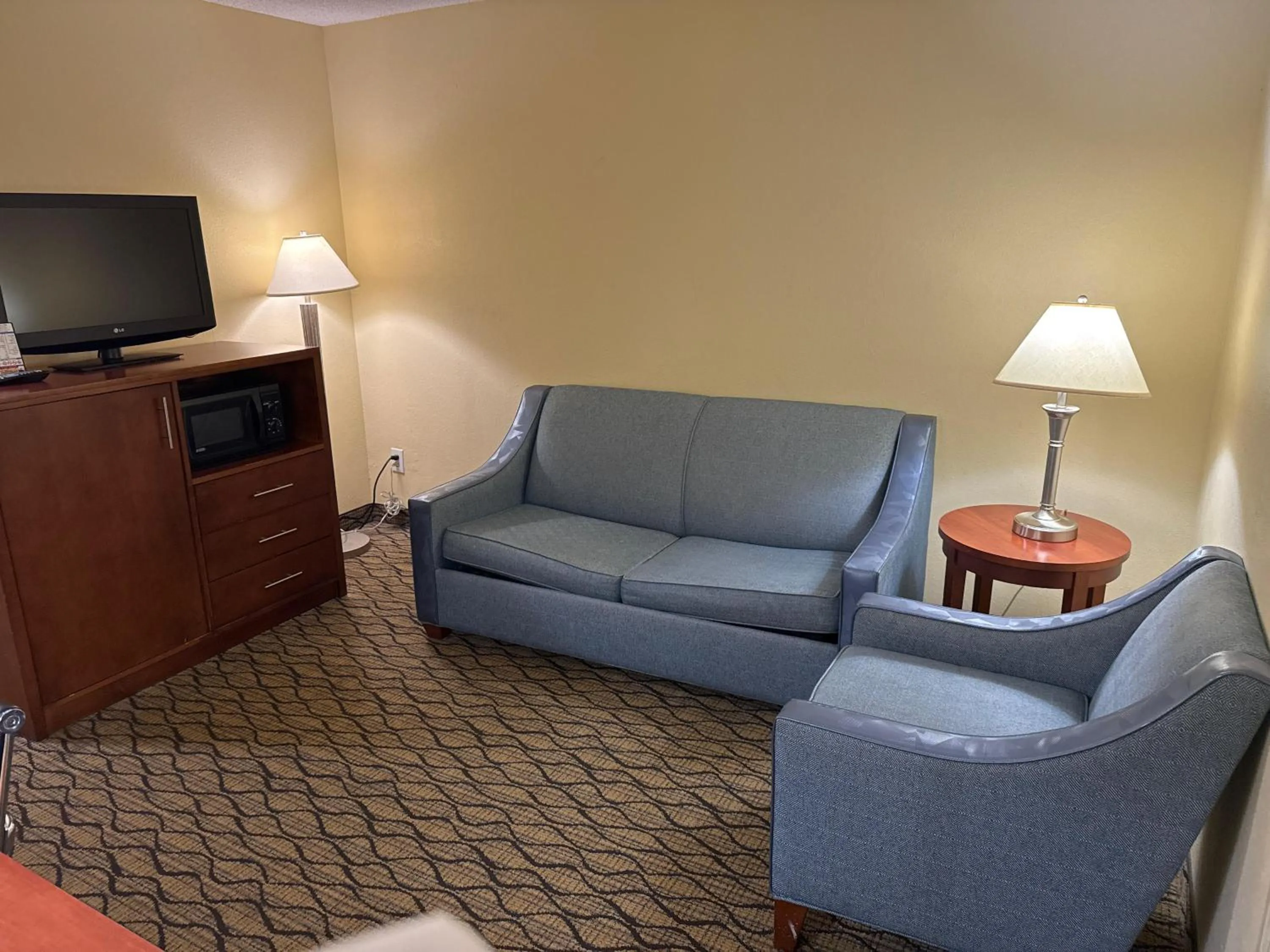 Baymont by Wyndham Mishawaka South Bend Area