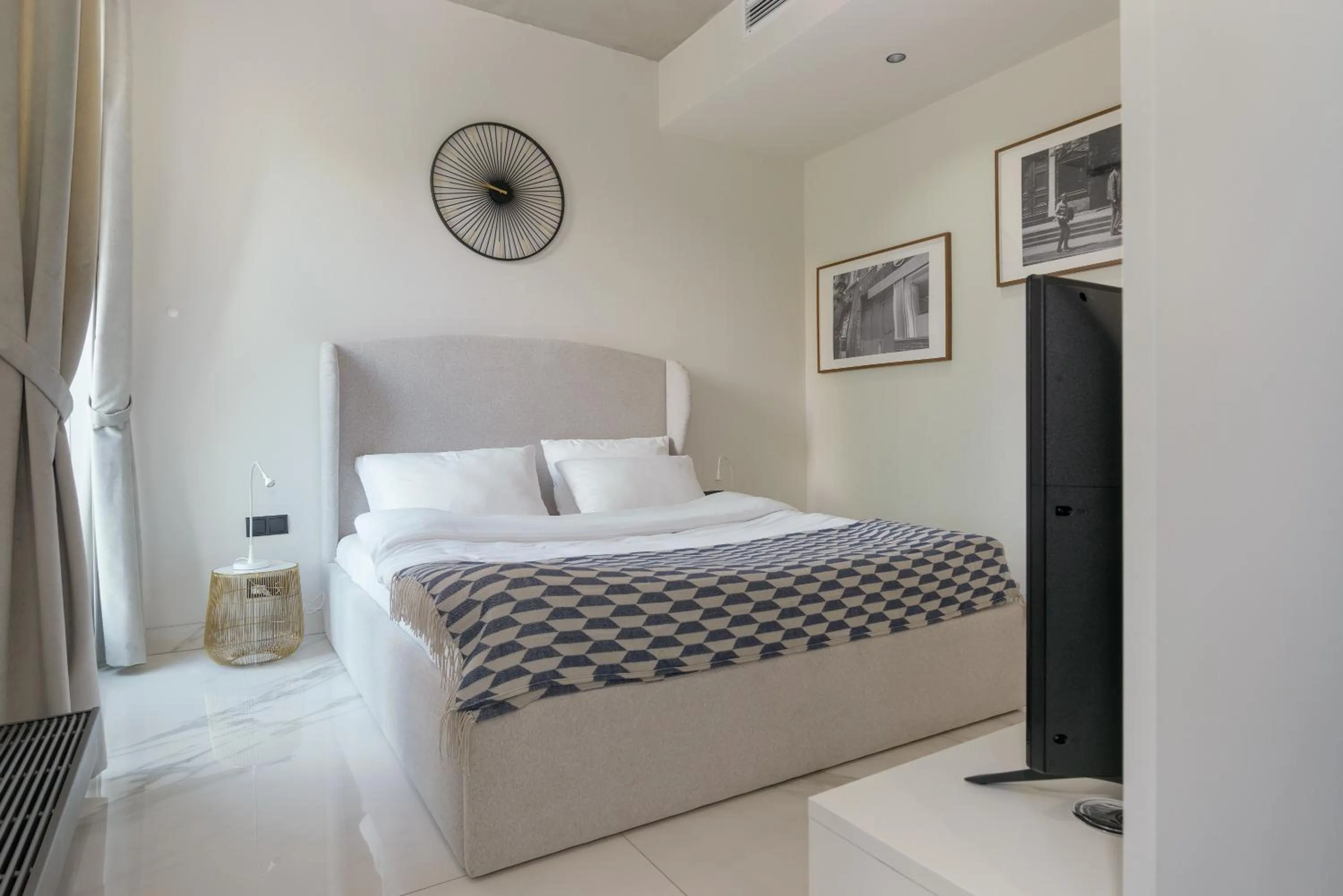 Bed in Centro Design Apartments - Półwiejska