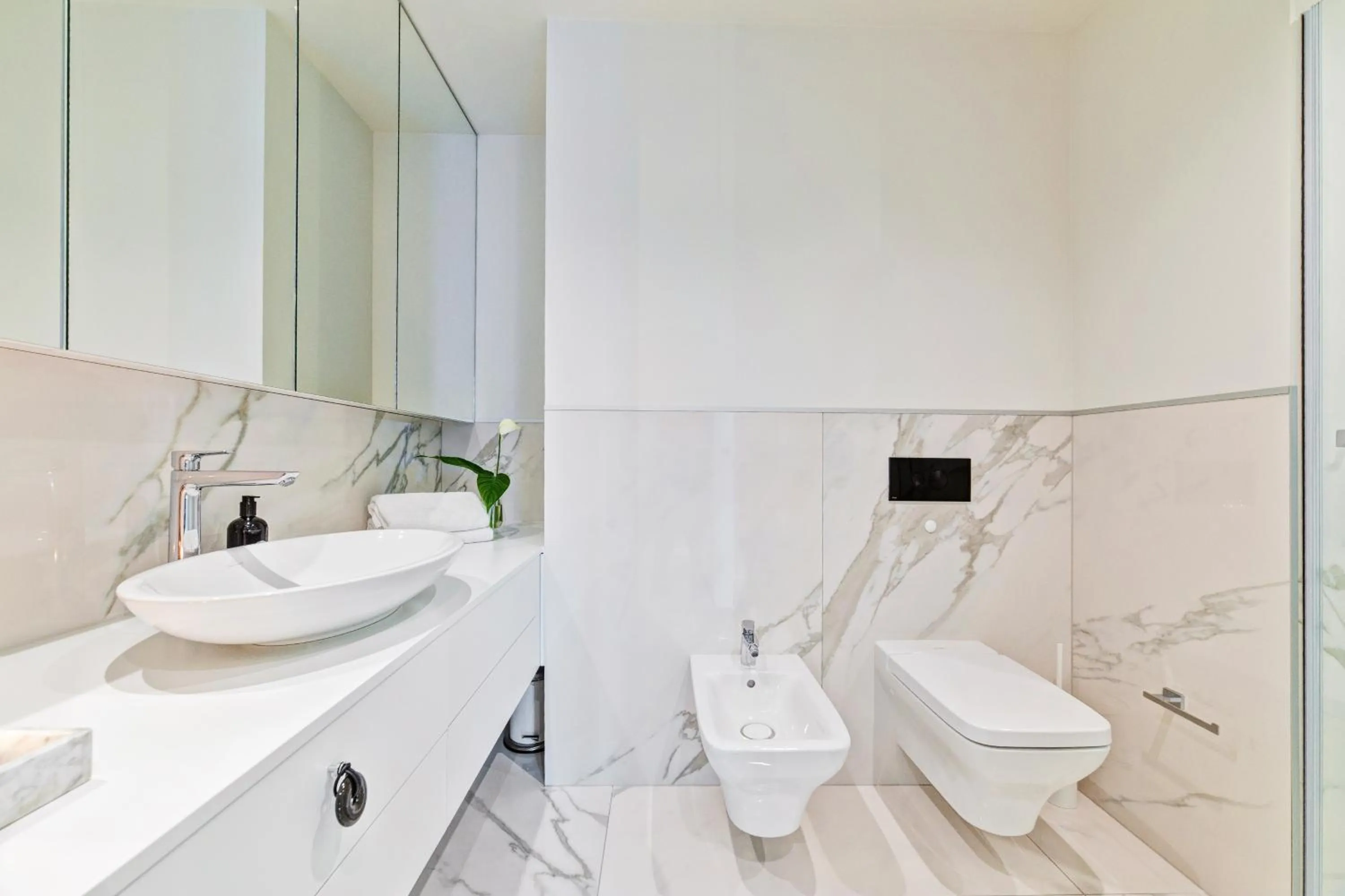 Toilet in Centro Design Apartments - Półwiejska