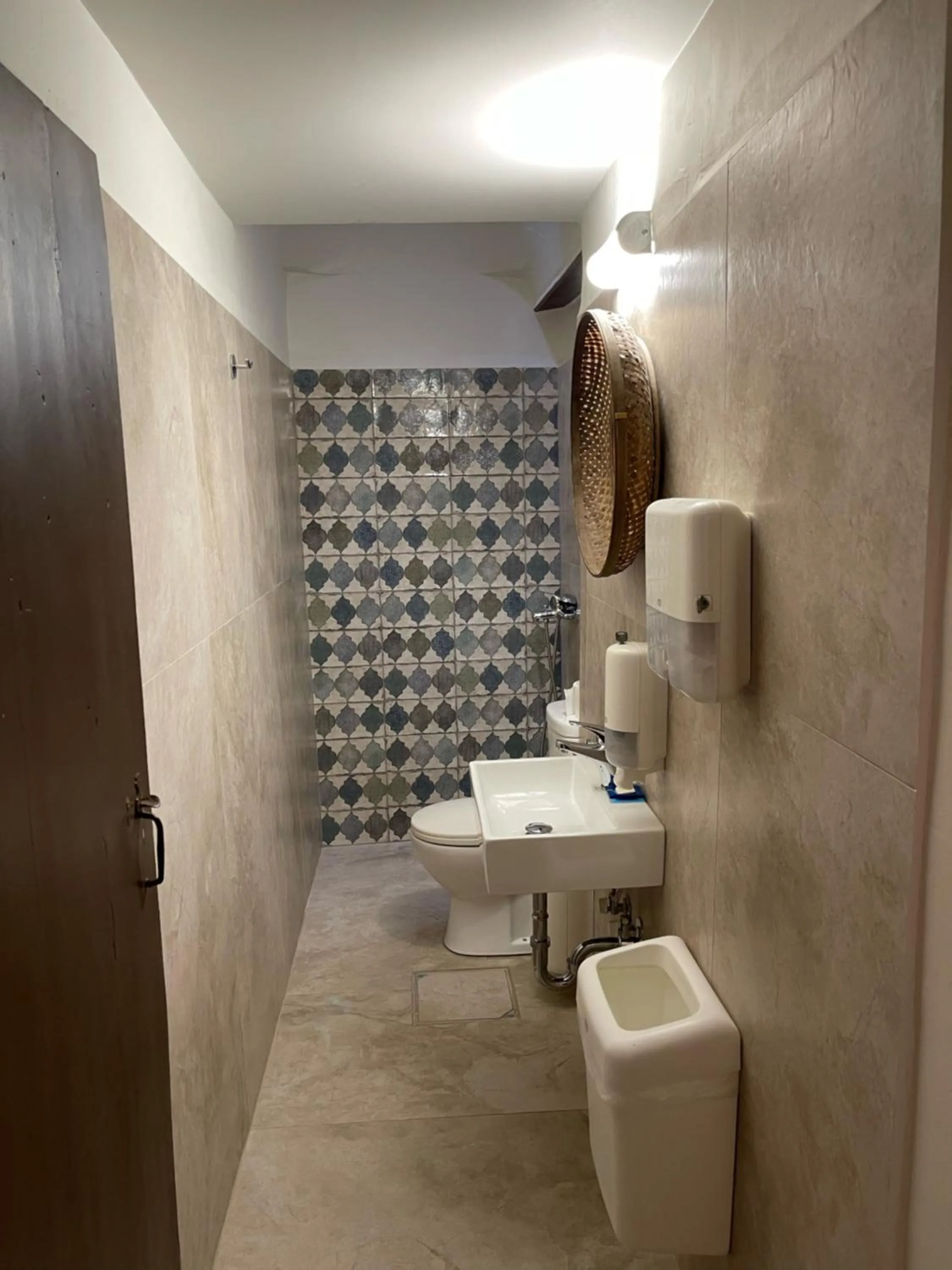 Bathroom in Captain Vasilis Hotel