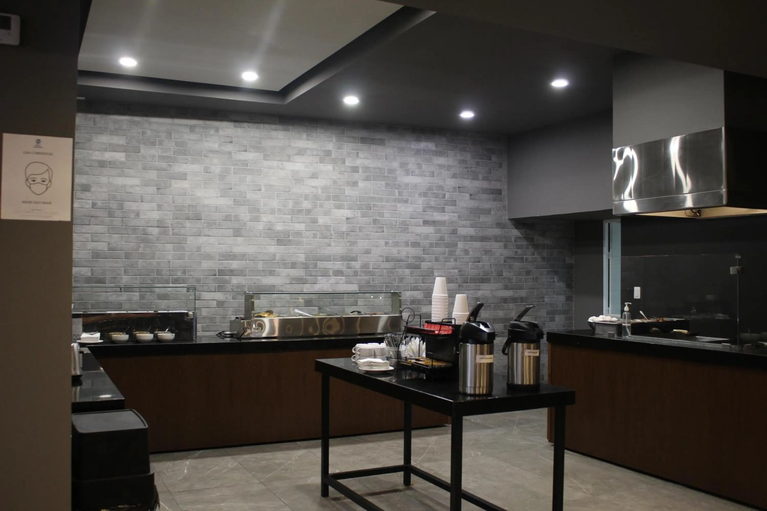 Kitchen or kitchenette in Best Western Santorin