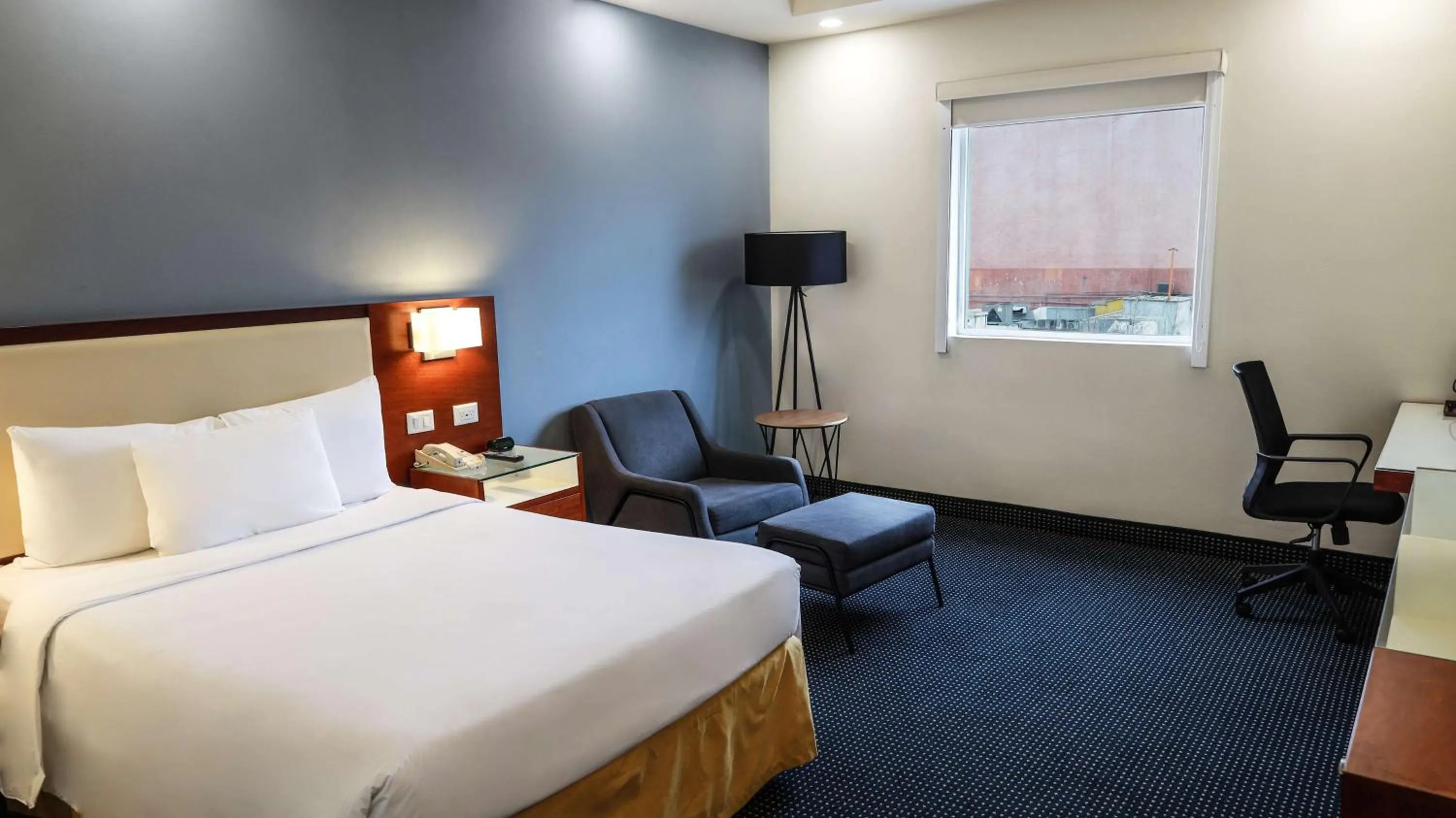 Bedroom, Bed in Best Western Santorin