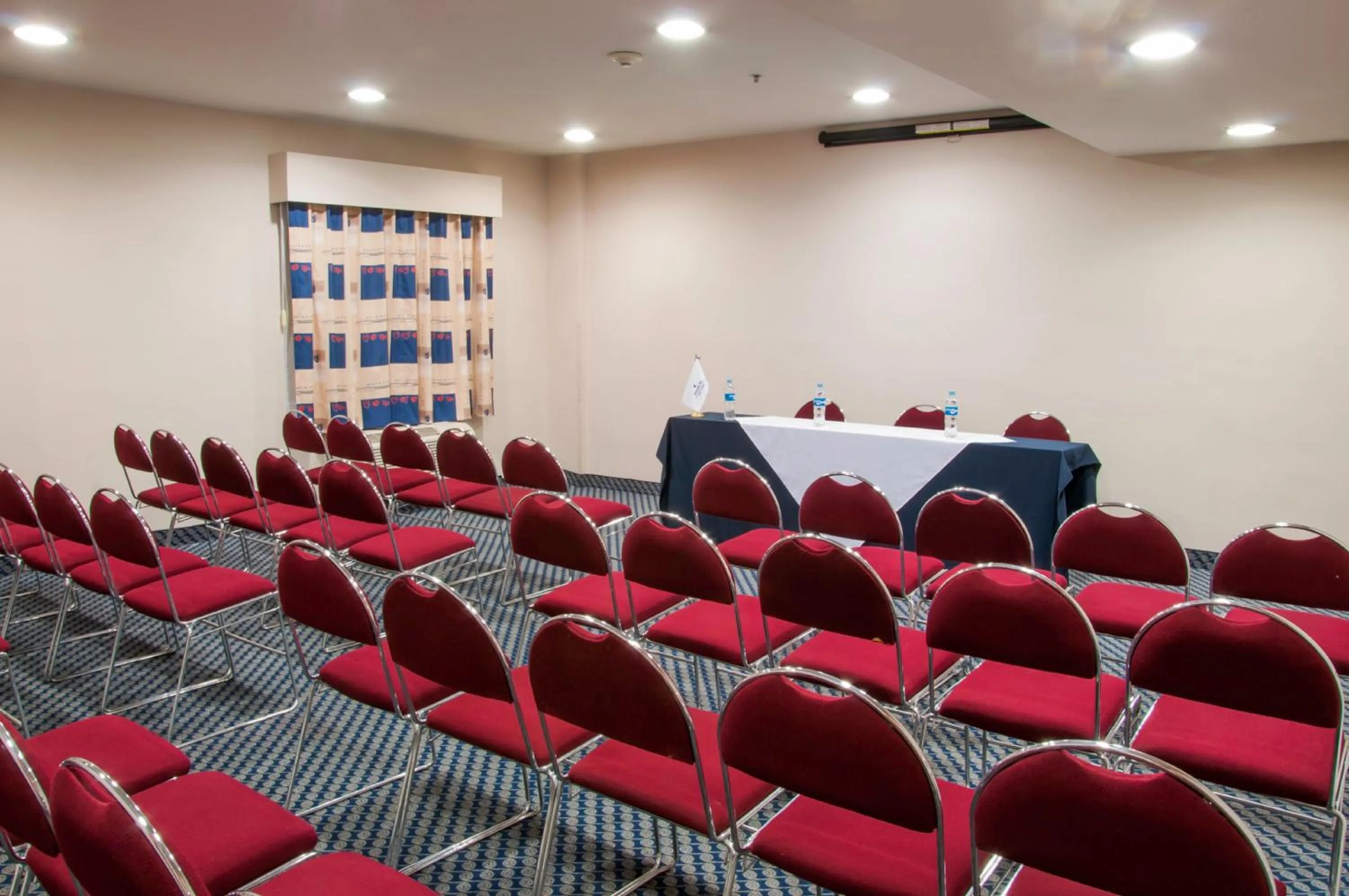 Lounge or bar in Victoria Inn