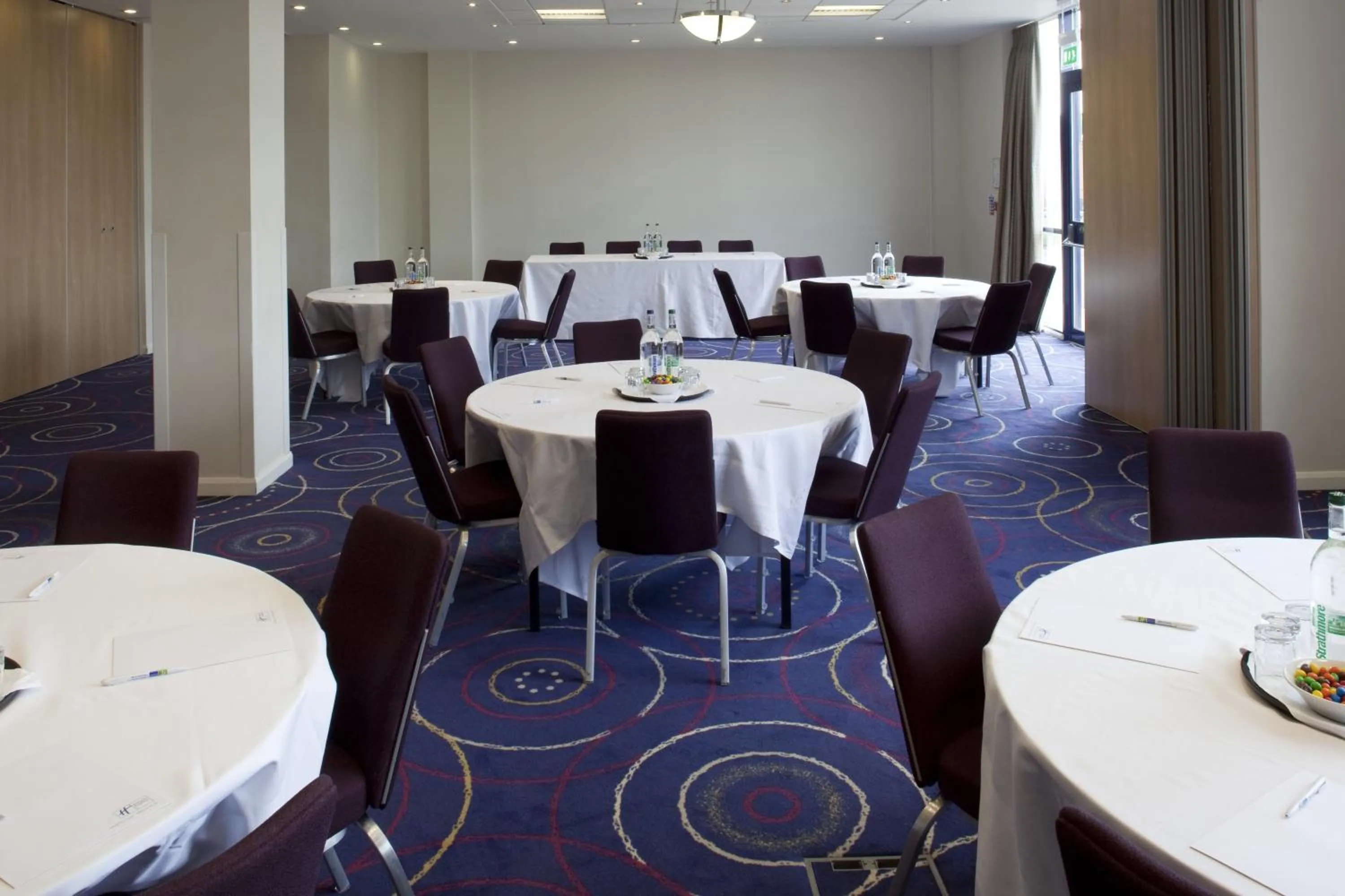 Meeting/conference room in Holiday Inn Express London - Newbury Park, an IHG Hotel