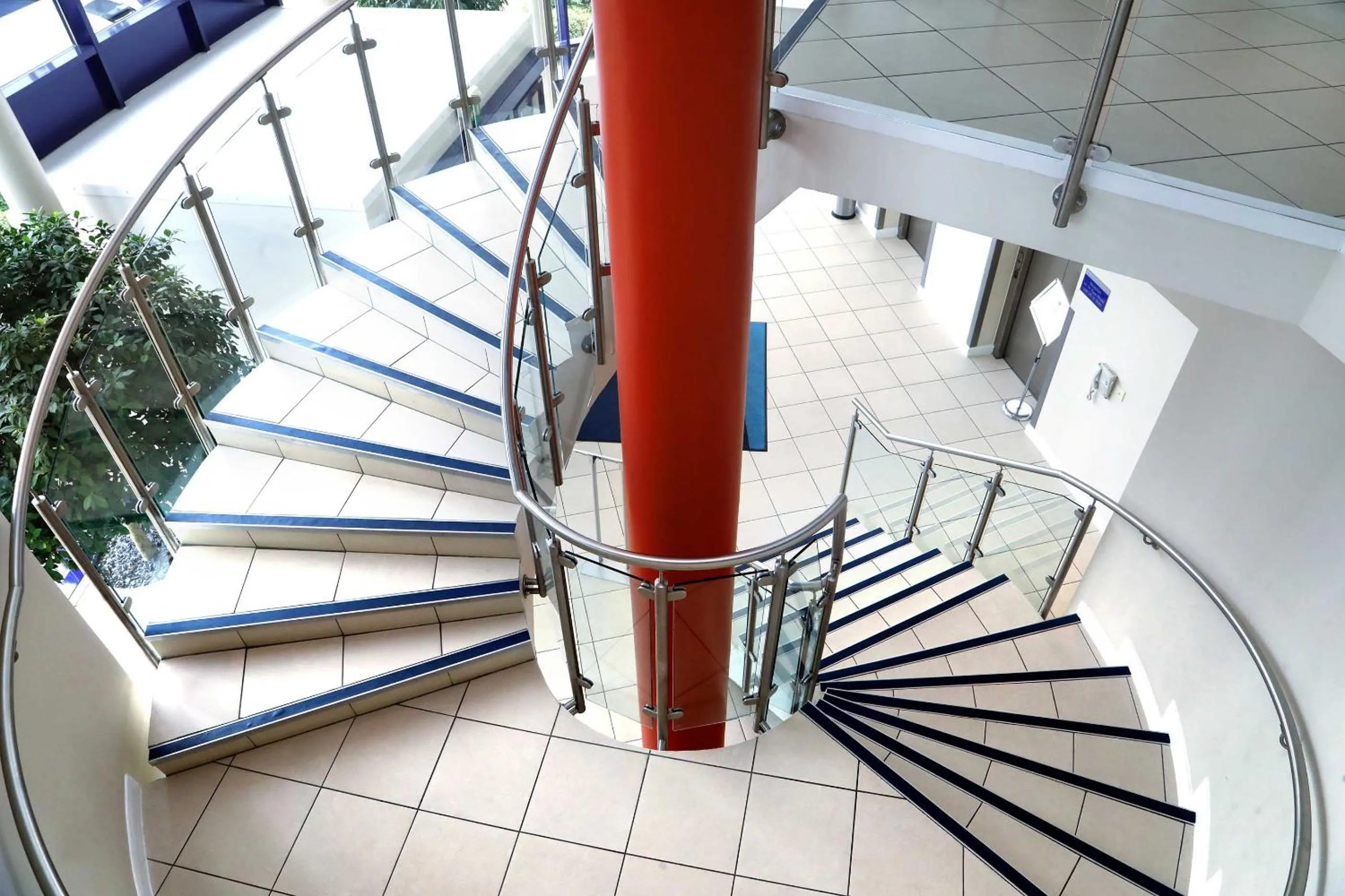 Area and facilities, Balcony/Terrace in Holiday Inn Express London - Newbury Park, an IHG Hotel