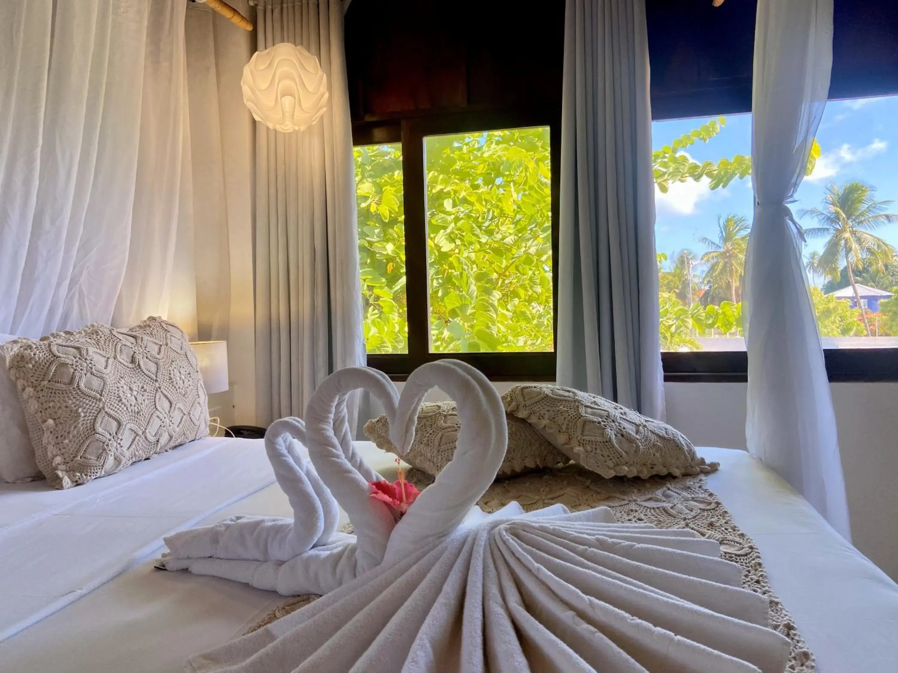 Queen Suite with Spa Bath in Pousada Encontro das Águas Queen Suite with Spa Bath in Pousada Encontro das Águas