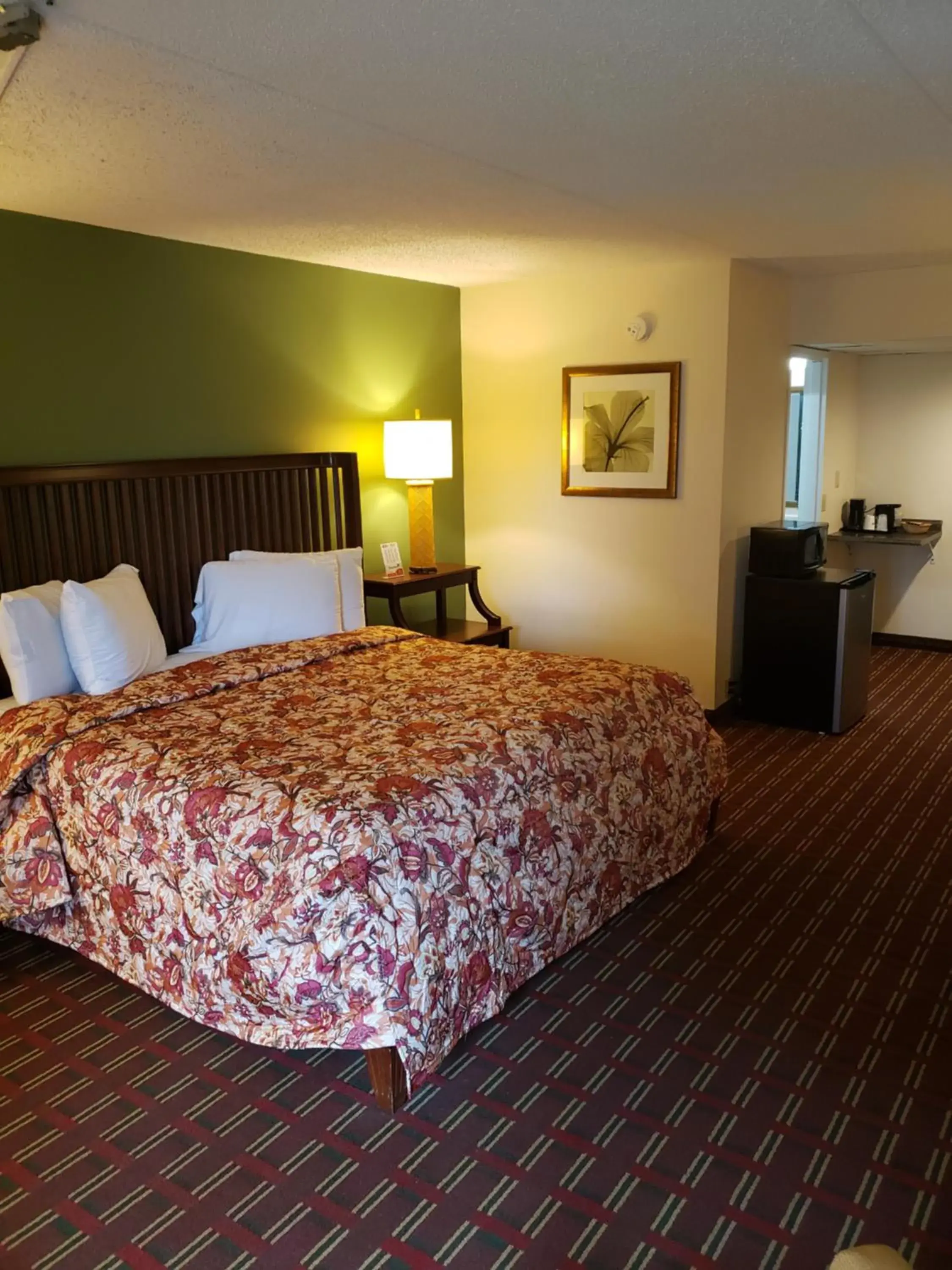 Standard King Room Smoking in Select Inn Murfreesboro Standard King Room Smoking in Select Inn Murfreesboro