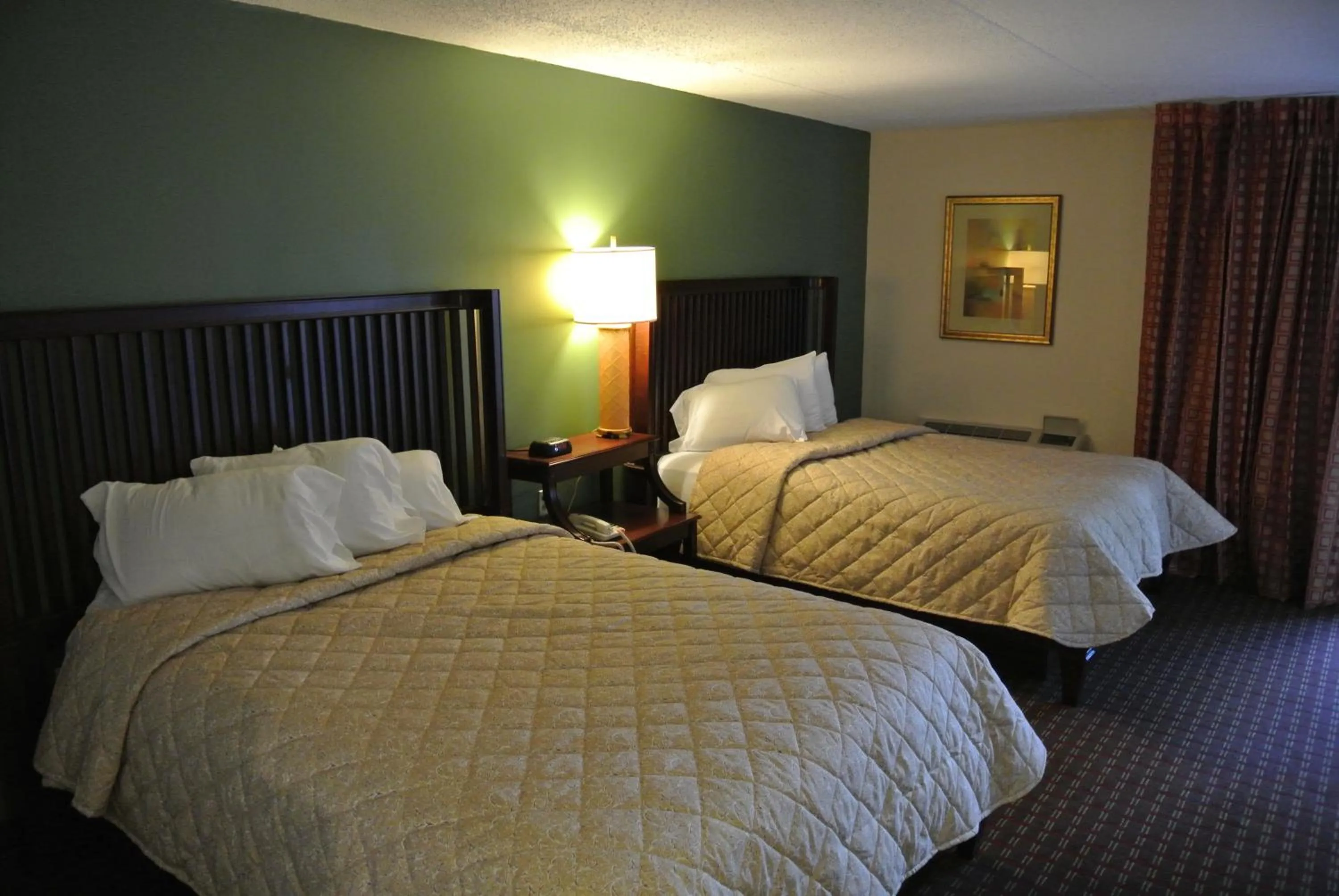 Bed in Select Inn Murfreesboro
