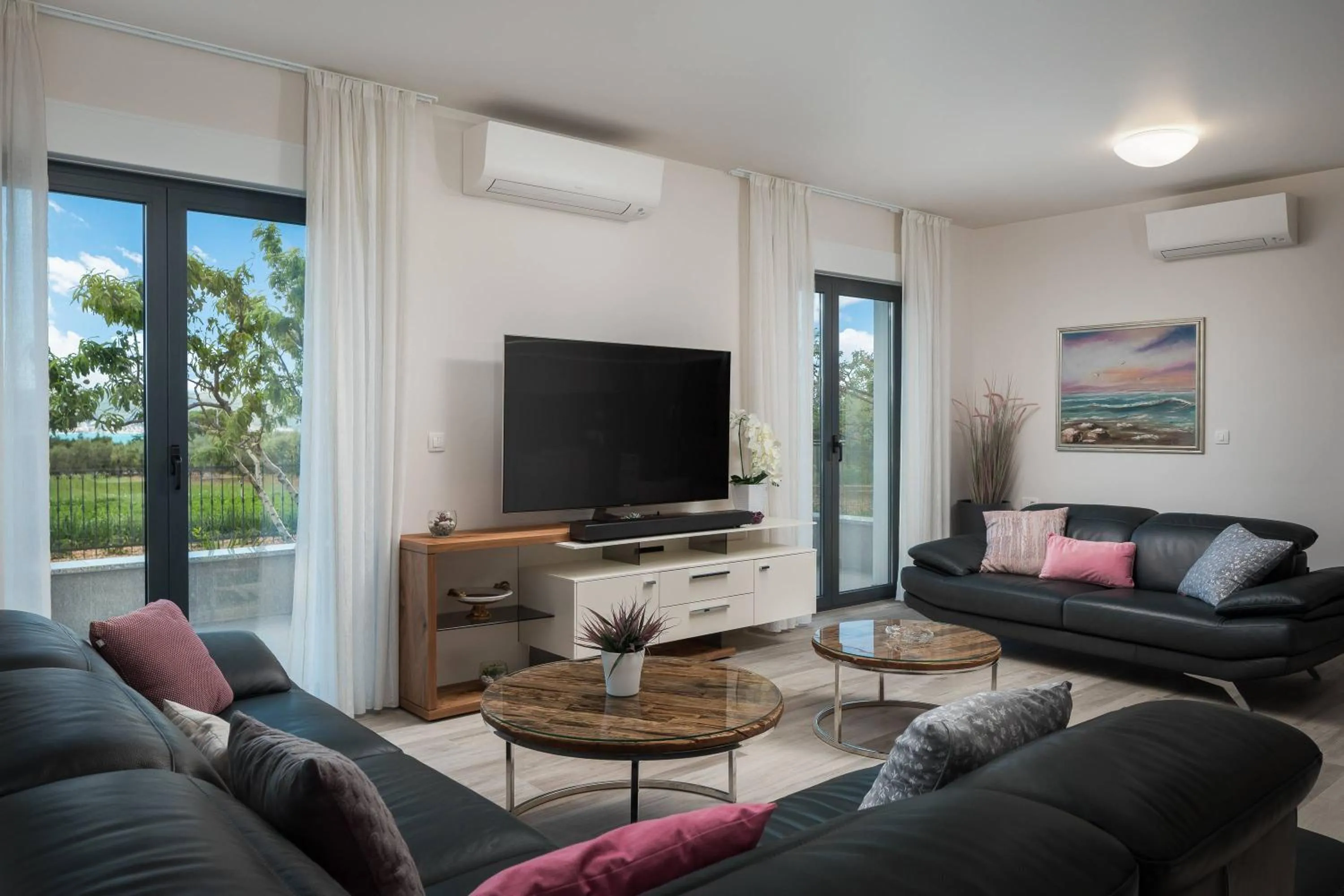 TV and multimedia in Villa Castello