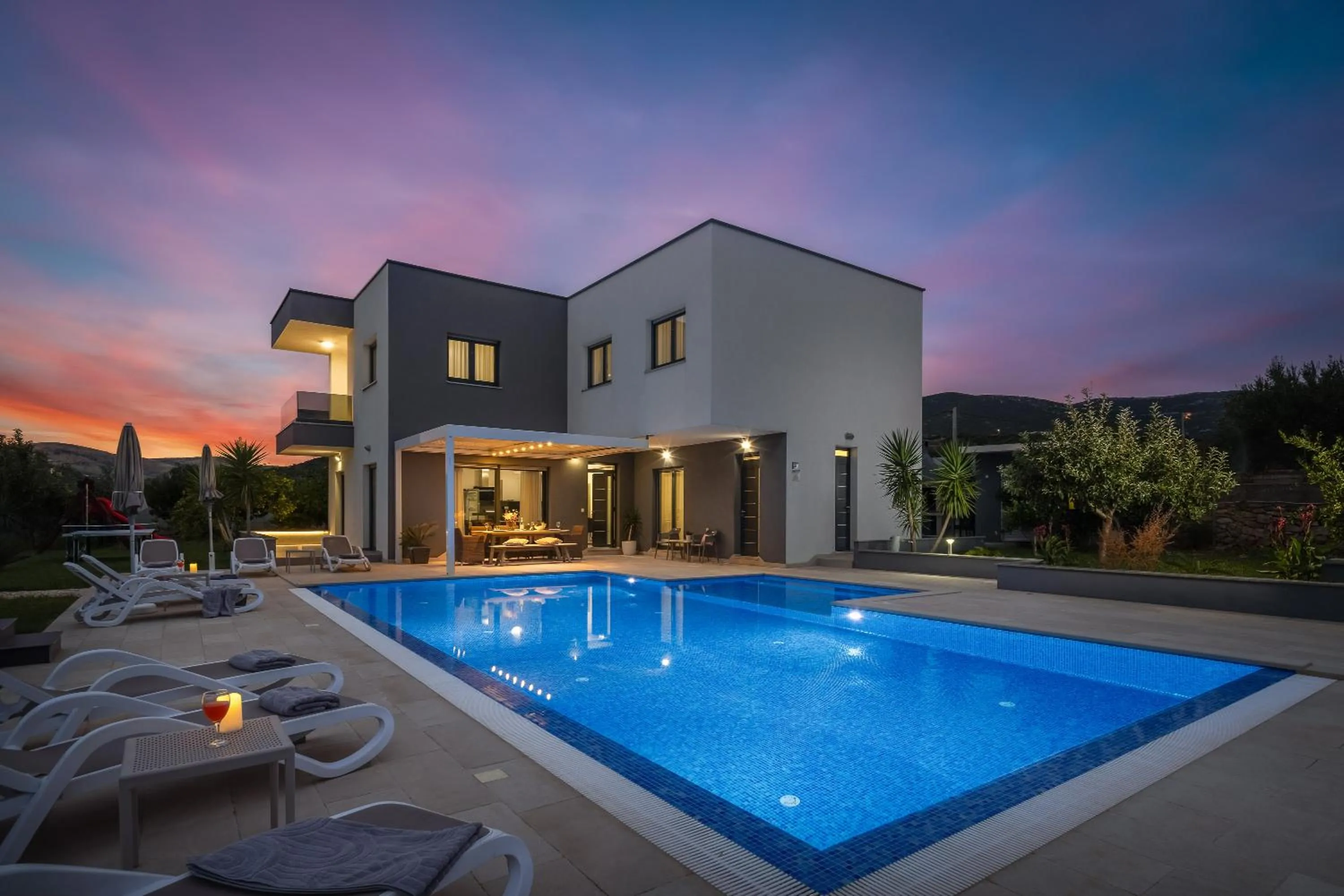 Property building in Villa Castello