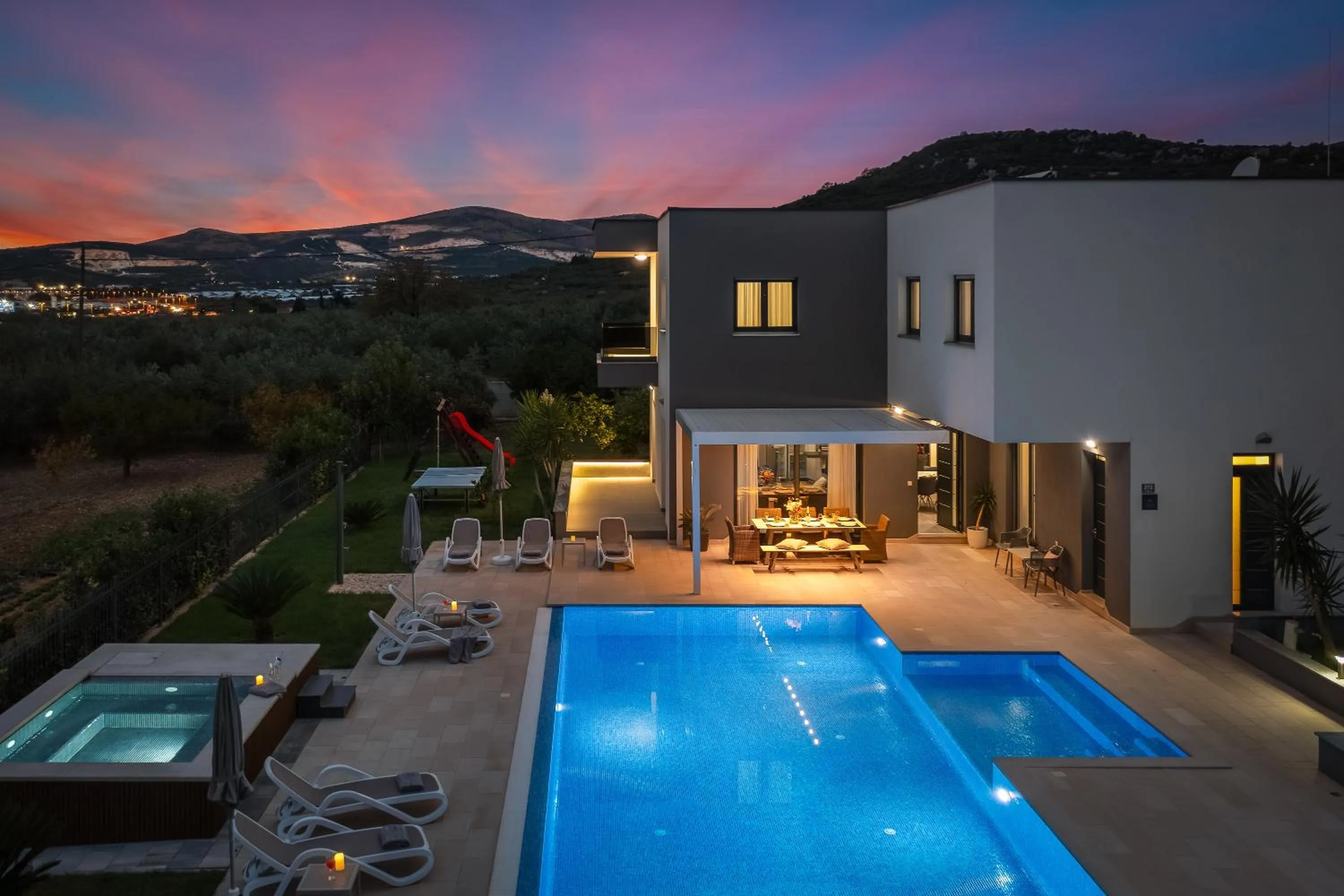 Property building in Villa Castello