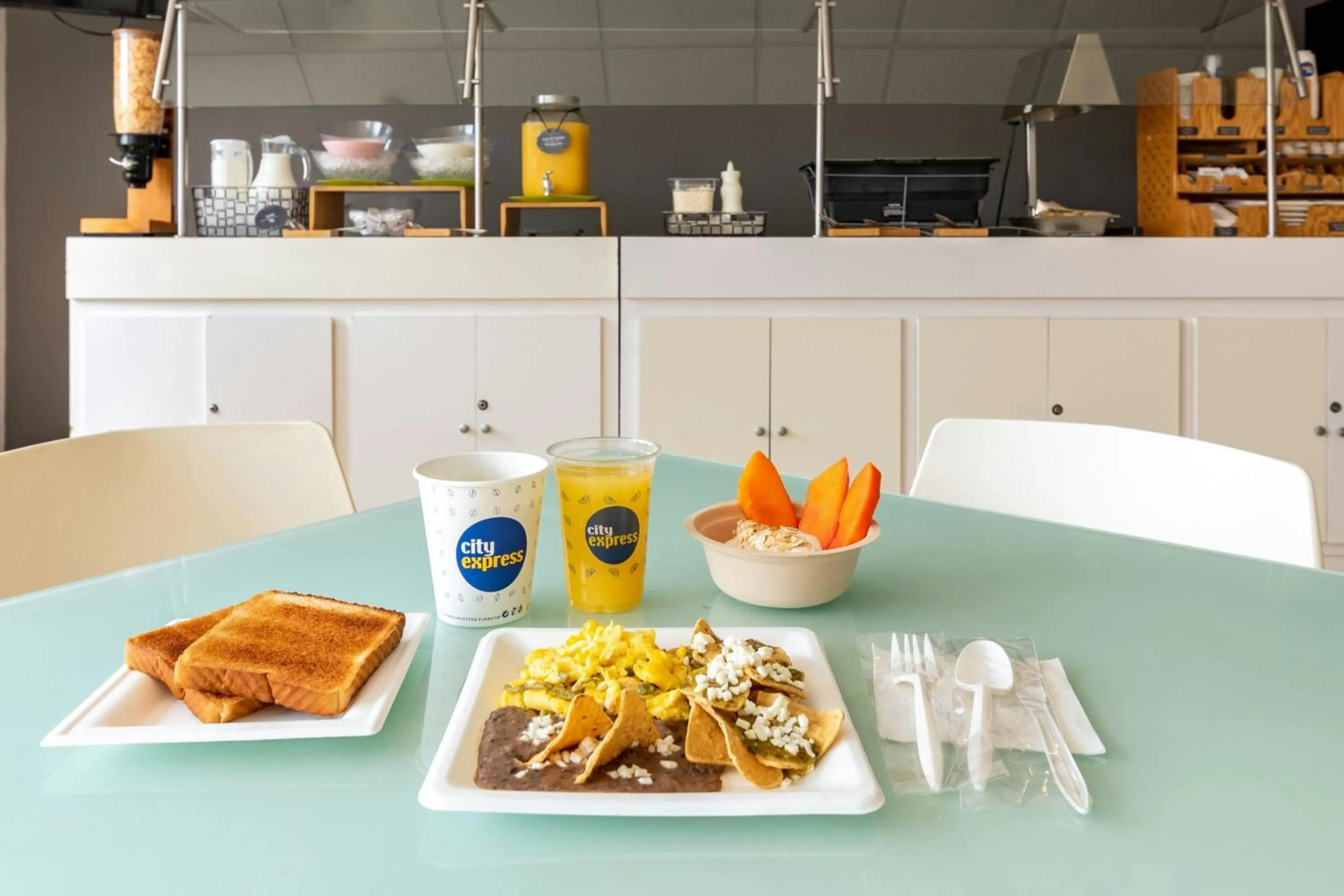 Breakfast in City Express Junior by Marriott Veracruz Aeropuerto