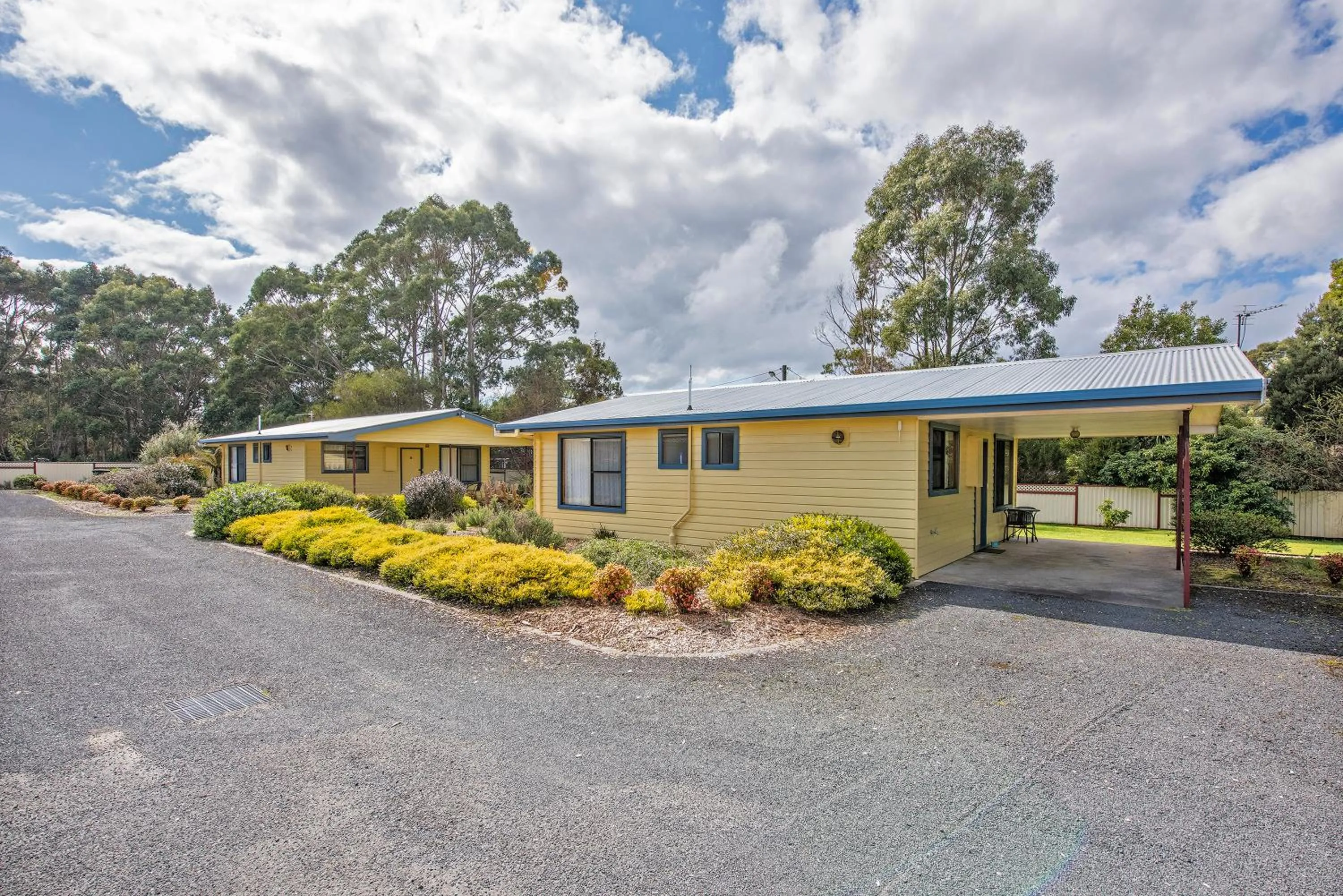 Property building in Marsden Court Apartments