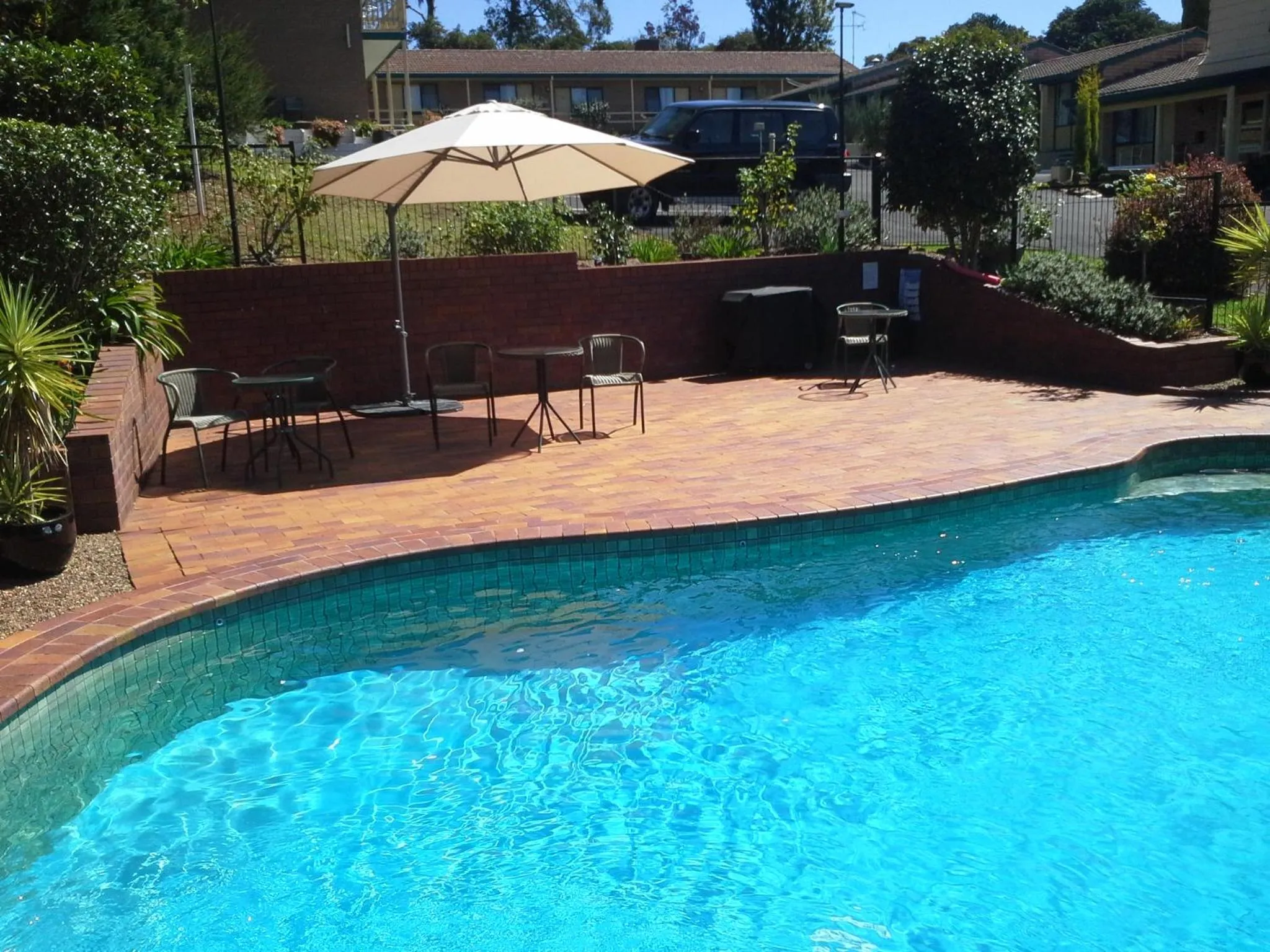 BBQ facilities in Hideaway Motor Inn
